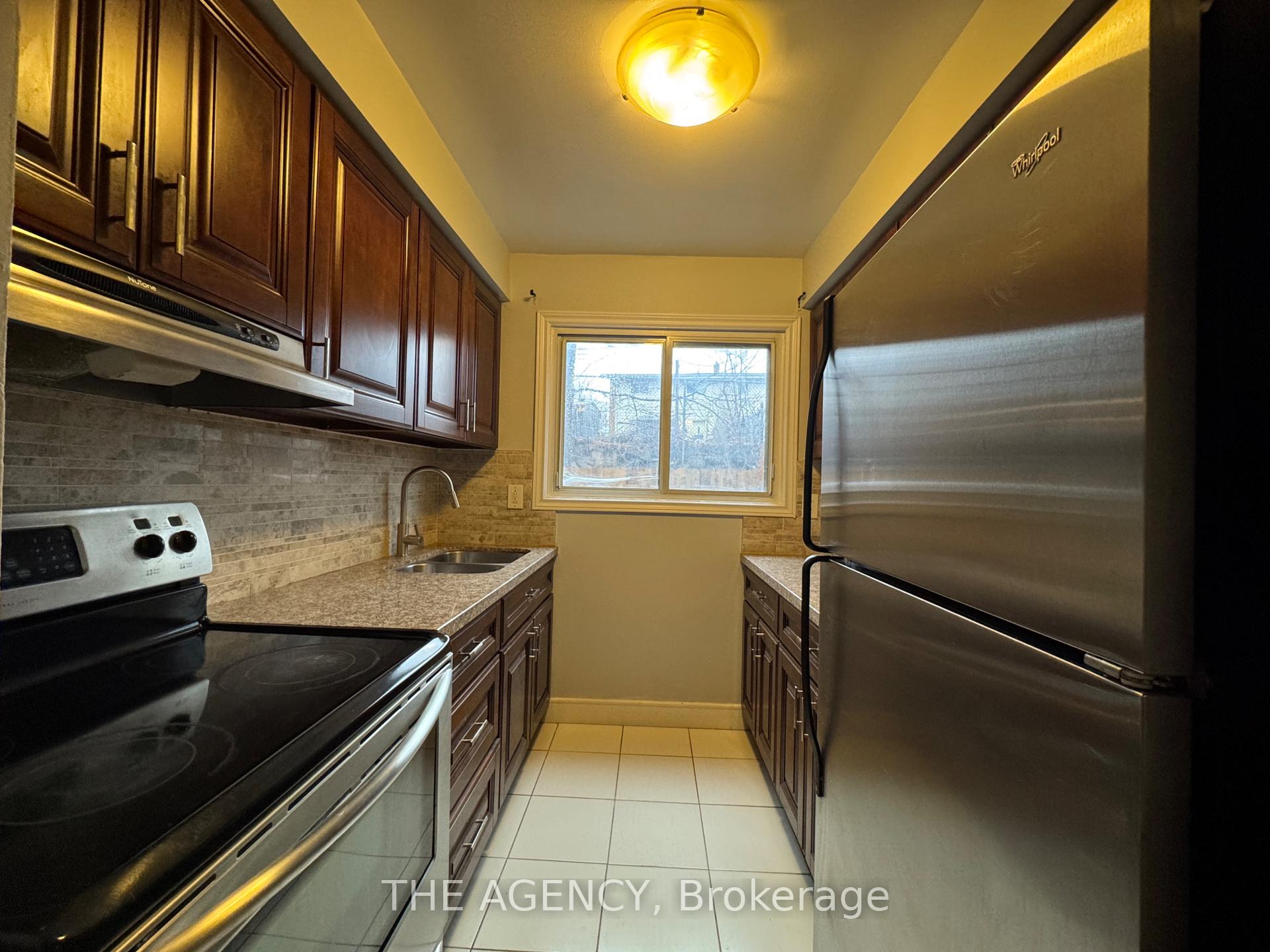 Photo 6 of Unit 46, 477 Dean Avenue, Oshawa, Central — HOMEH