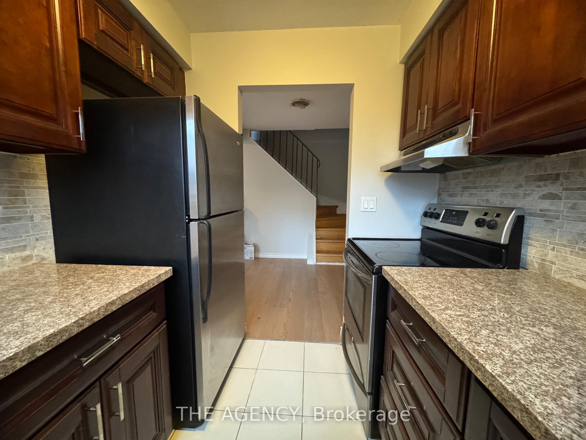 Photo 7 of Unit 46, 477 Dean Avenue, Oshawa, Central — HOMEH
