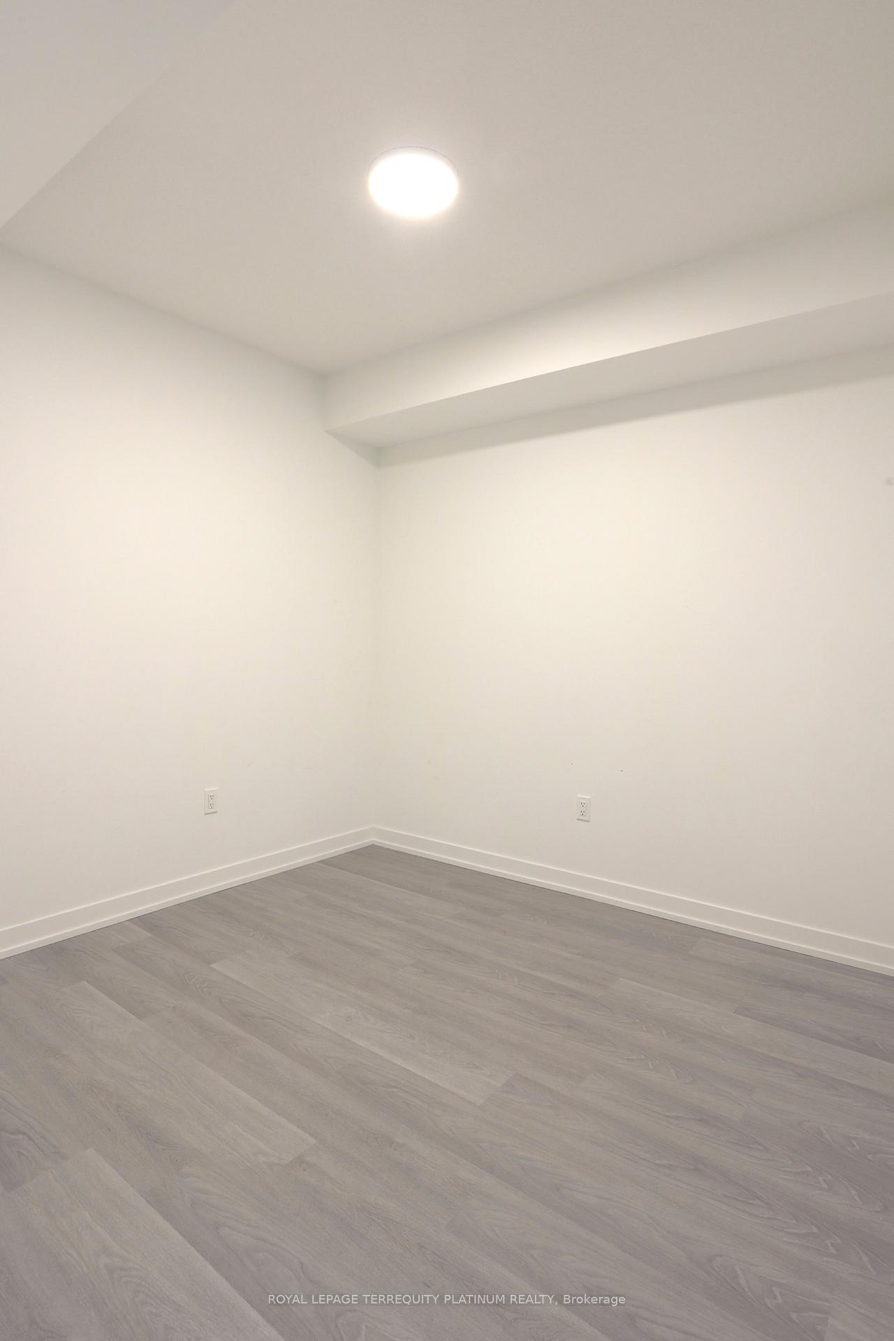 Photo 11 of Unit 4902, 55 Cooper Street, Toronto, Waterfront Communities — HOMEH