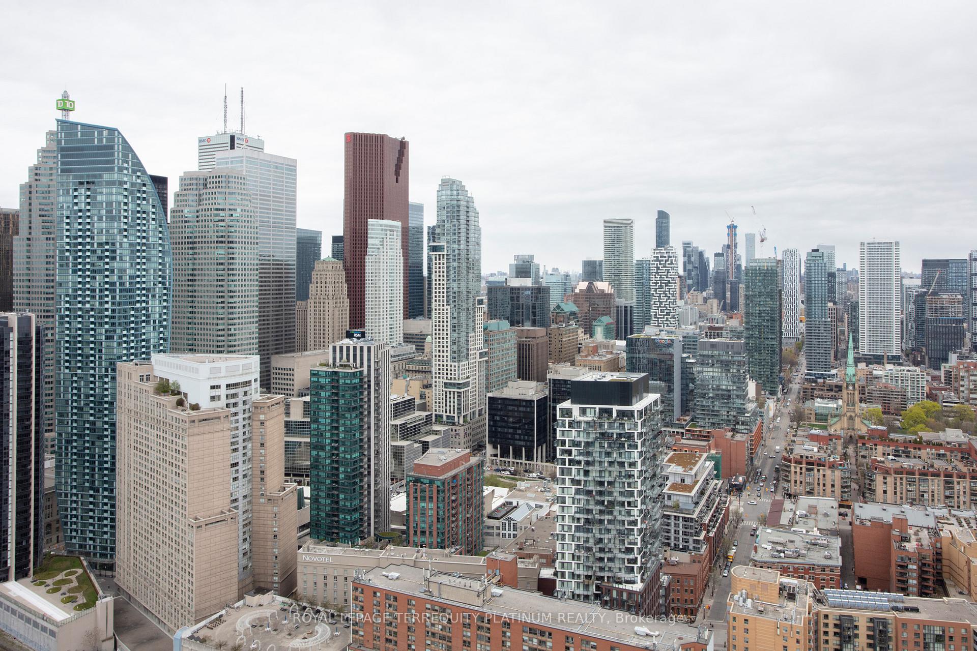 Photo 13 of Unit 4902, 55 Cooper Street, Toronto, Waterfront Communities — HOMEH