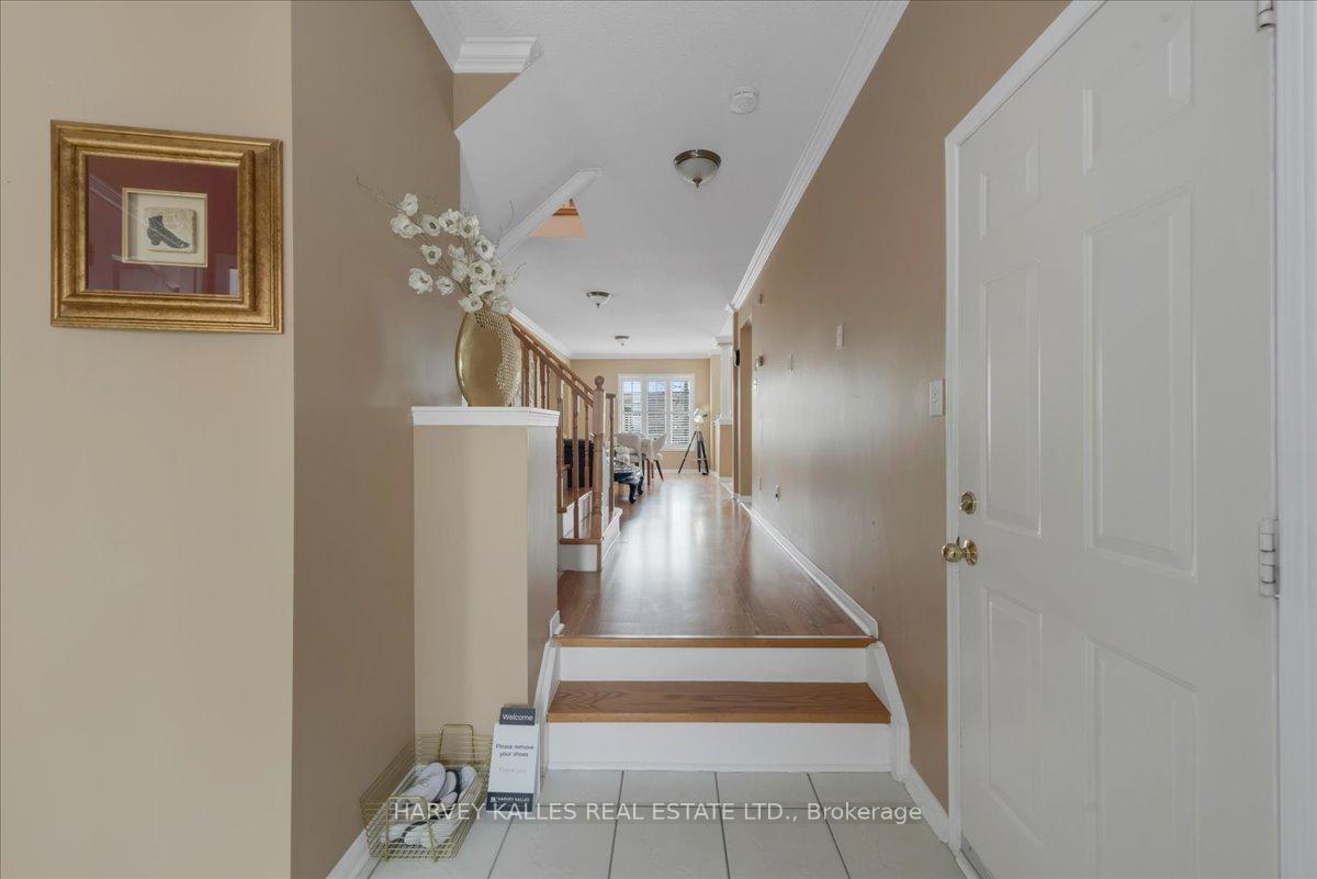 Photo 24 of 98 Trudelle Crescent, Brampton, Fletcher's Meadow — HOMEH