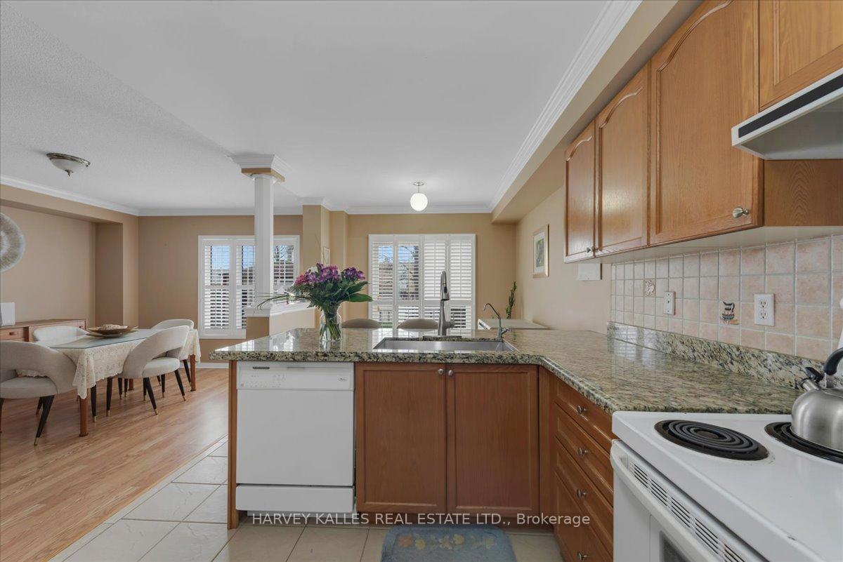 Photo 38 of 98 Trudelle Crescent, Brampton, Fletcher's Meadow — HOMEH