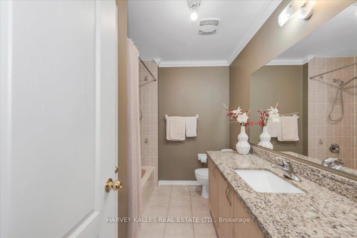 Photo 73 of 98 Trudelle Crescent, Brampton, Fletcher's Meadow — HOMEH