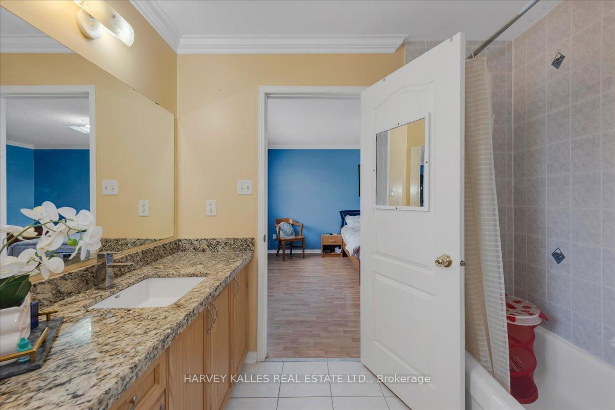 Photo 47 of 98 Trudelle Crescent, Brampton, Fletcher's Meadow — HOMEH