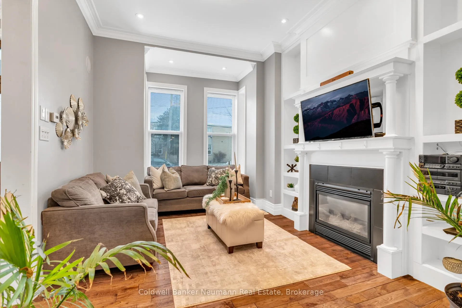 Photo 10 of 394 Woolwich Street, Guelph, Exhibition Park — HOMEH