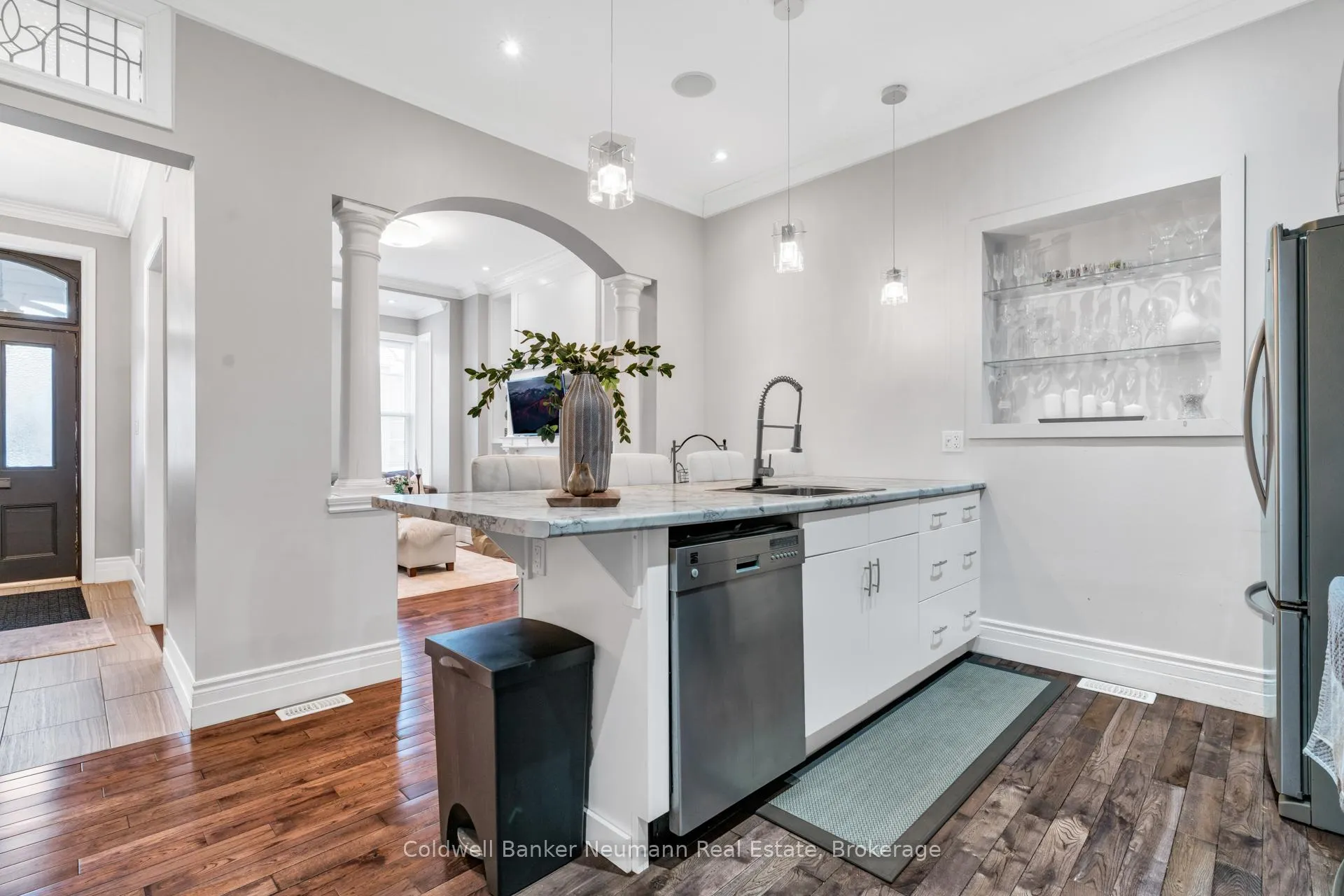 Photo 14 of 394 Woolwich Street, Guelph, Exhibition Park — HOMEH