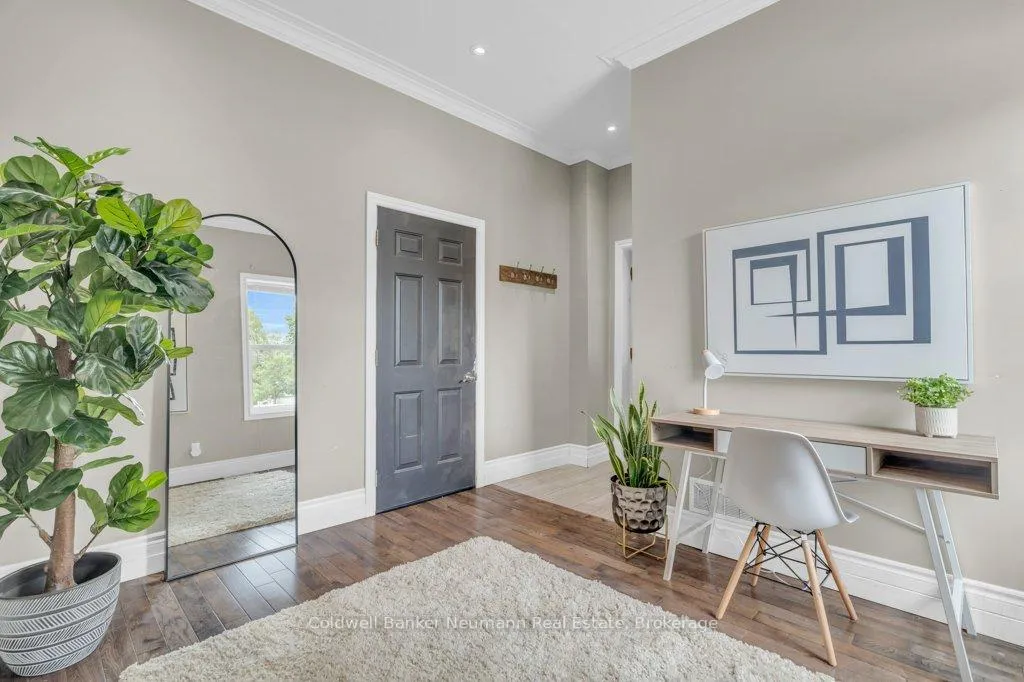 Photo 17 of 394 Woolwich Street, Guelph, Exhibition Park — HOMEH