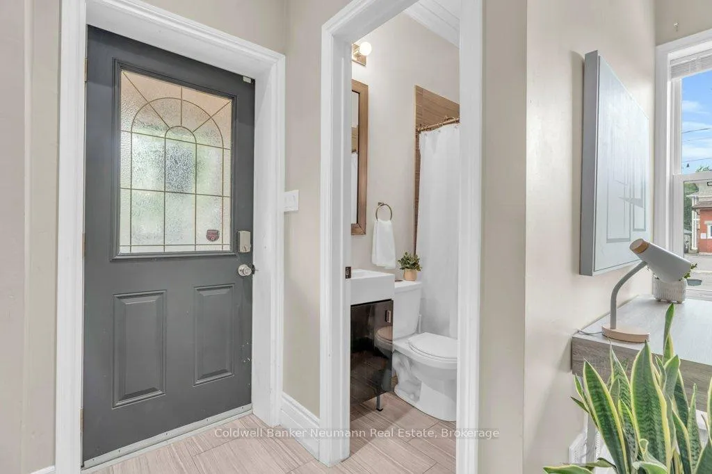 Photo 19 of 394 Woolwich Street, Guelph, Exhibition Park — HOMEH