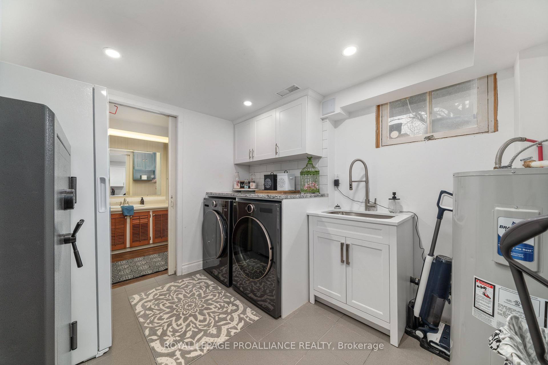 Photo 32 of 37 Applewood Drive, Belleville — HOMEH