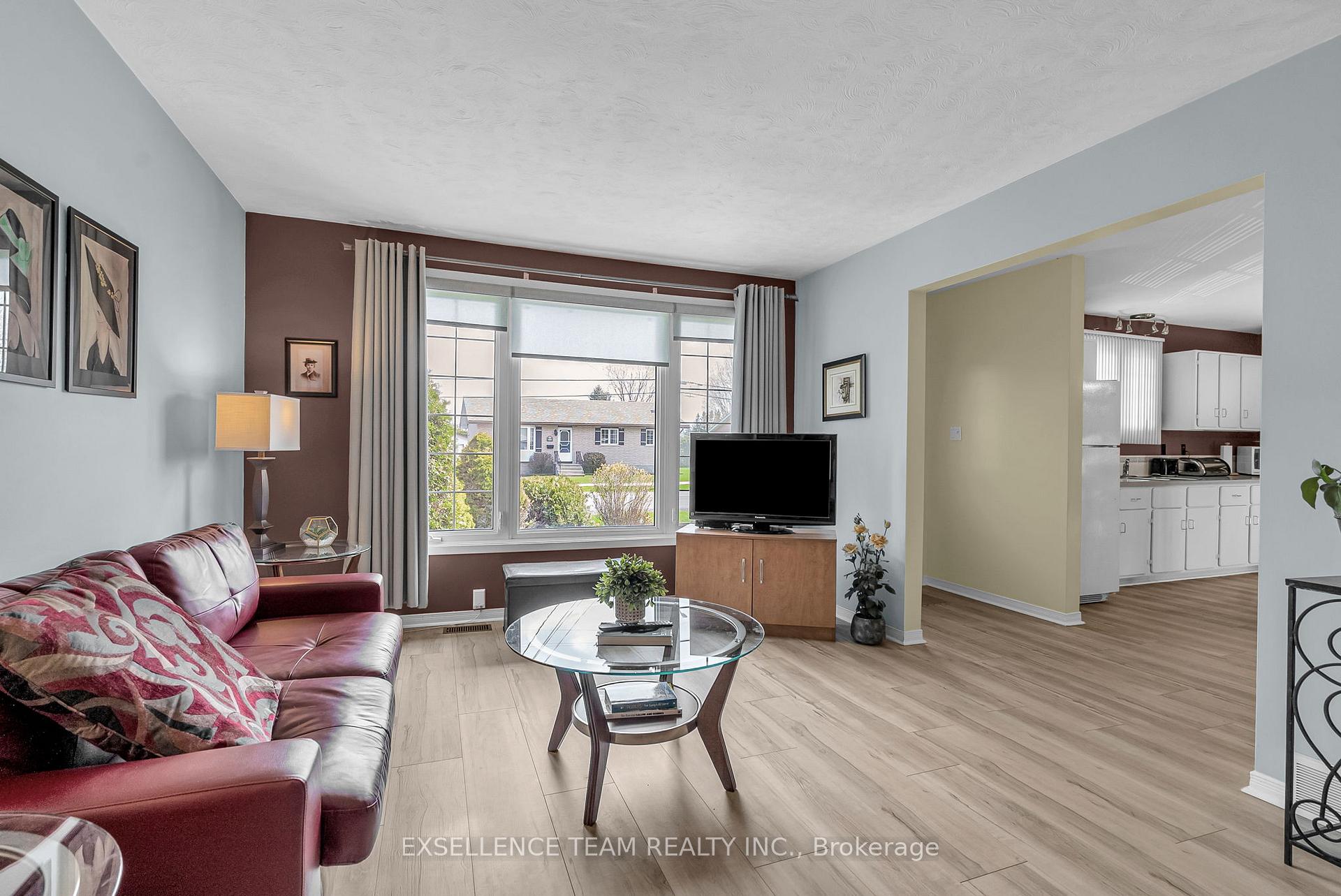 Photo 9 of 413 Mercier Avenue, Cornwall — HOMEH