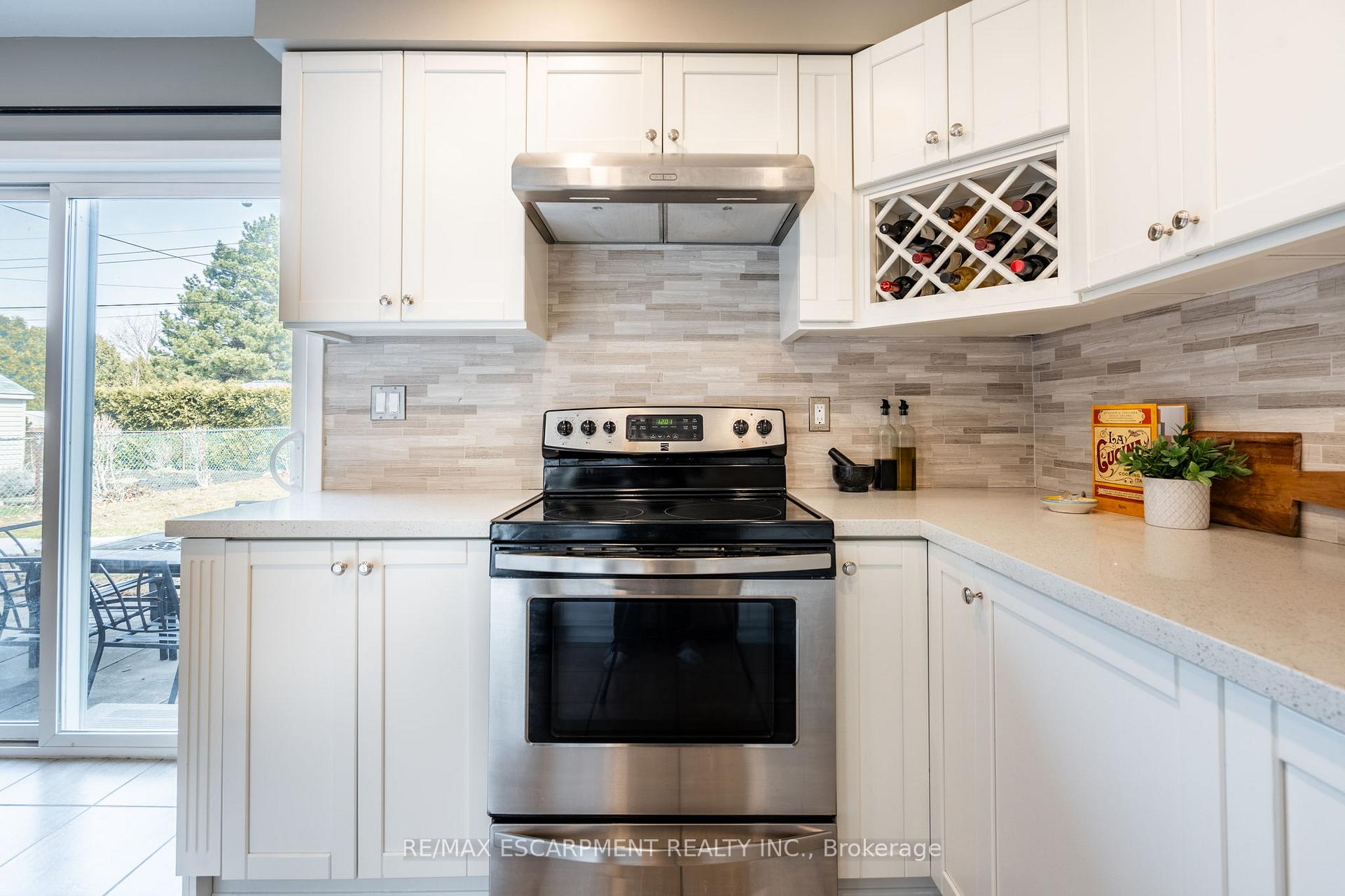 Photo 12 of 15 Elford Crescent, Hamilton, Vincent — HOMEH