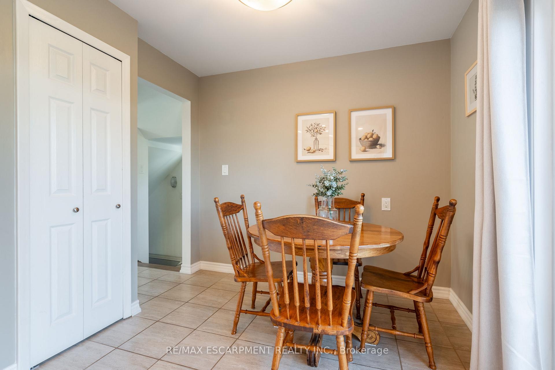 Photo 17 of 15 Elford Crescent, Hamilton, Vincent — HOMEH
