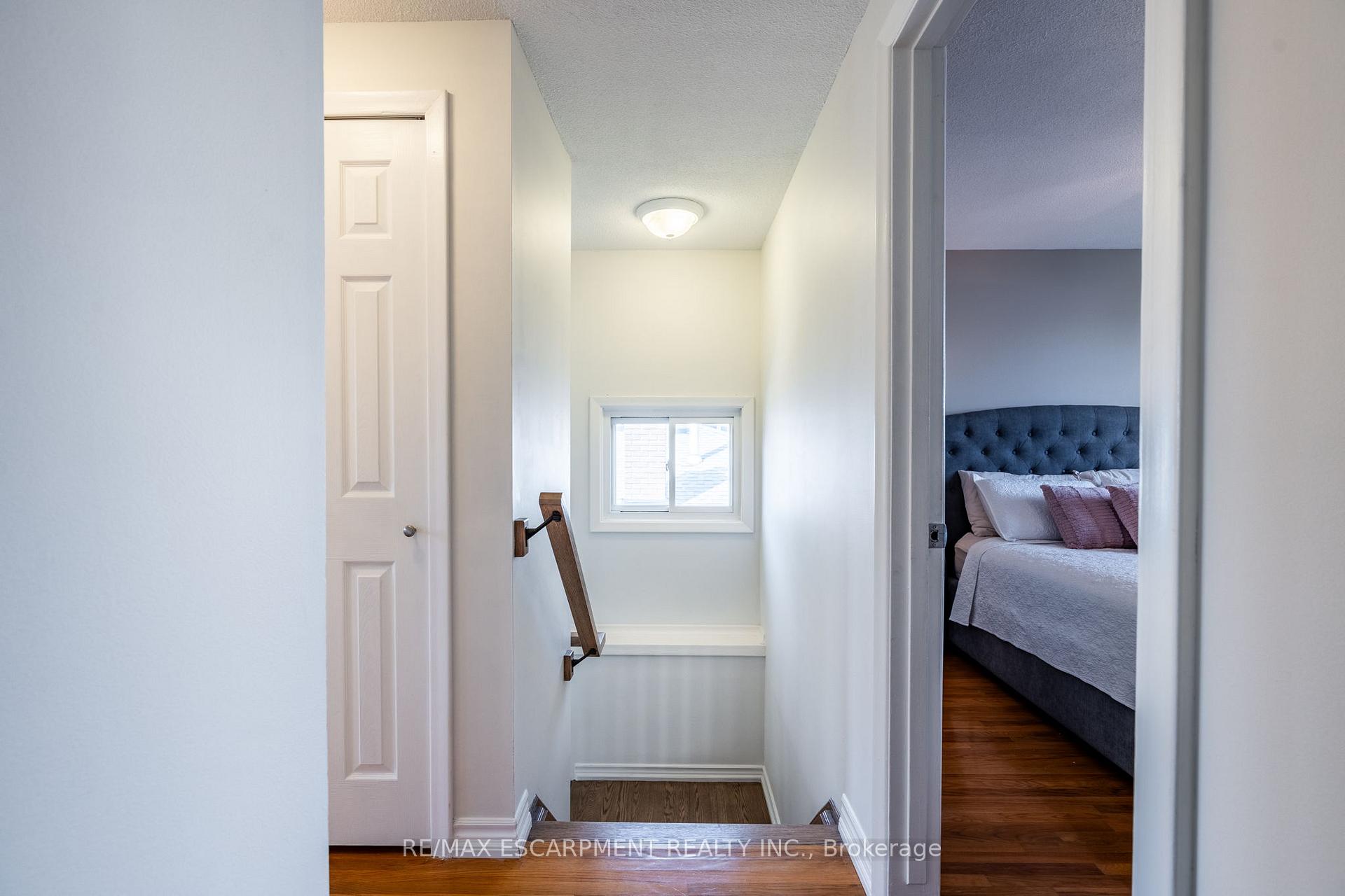 Photo 20 of 15 Elford Crescent, Hamilton, Vincent — HOMEH