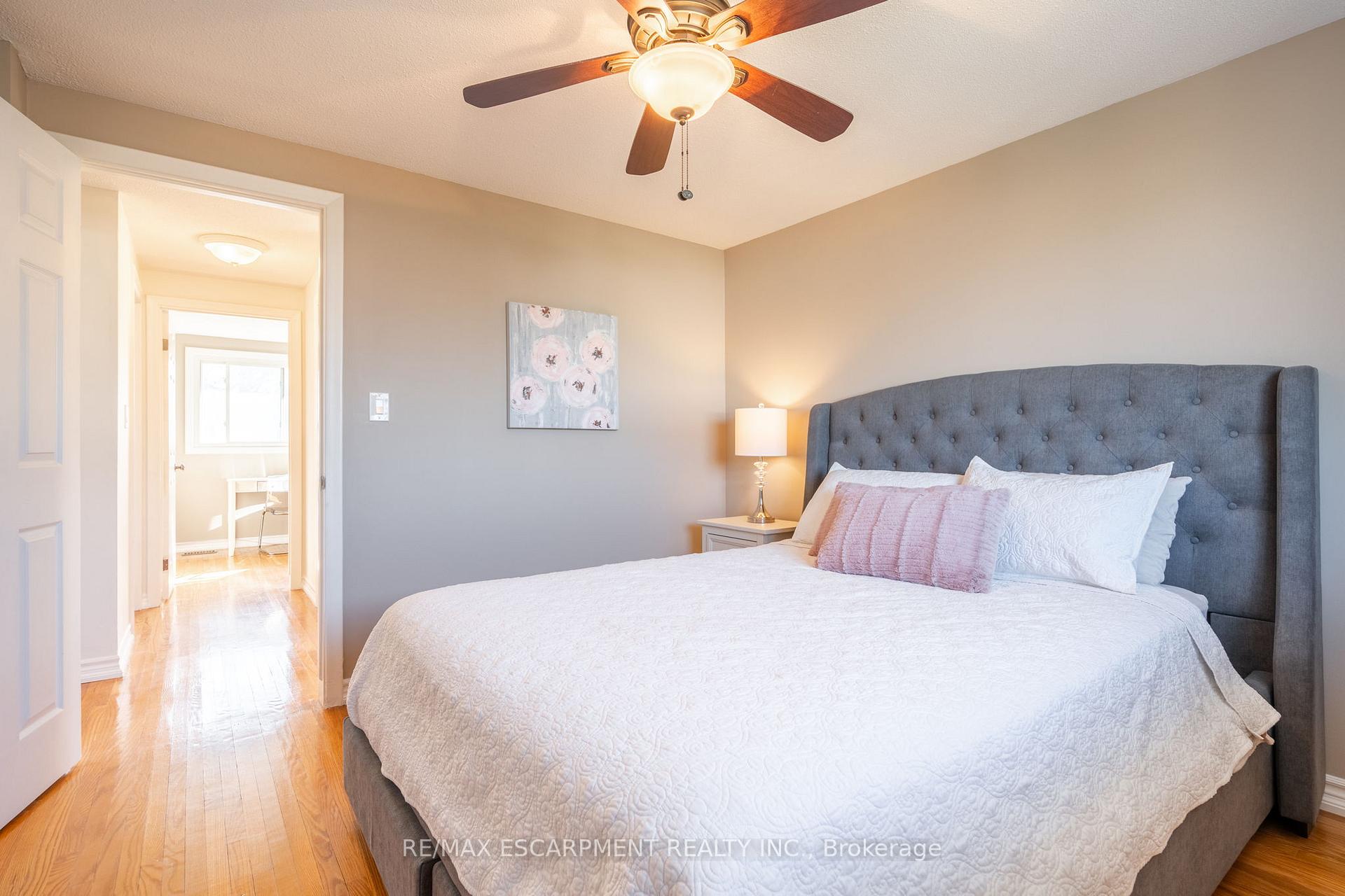 Photo 23 of 15 Elford Crescent, Hamilton, Vincent — HOMEH