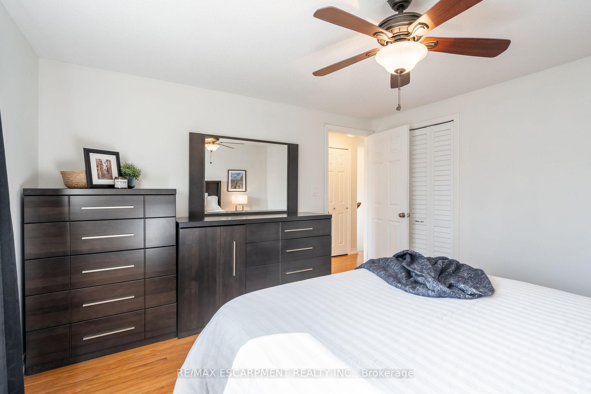 Photo 26 of 15 Elford Crescent, Hamilton, Vincent — HOMEH