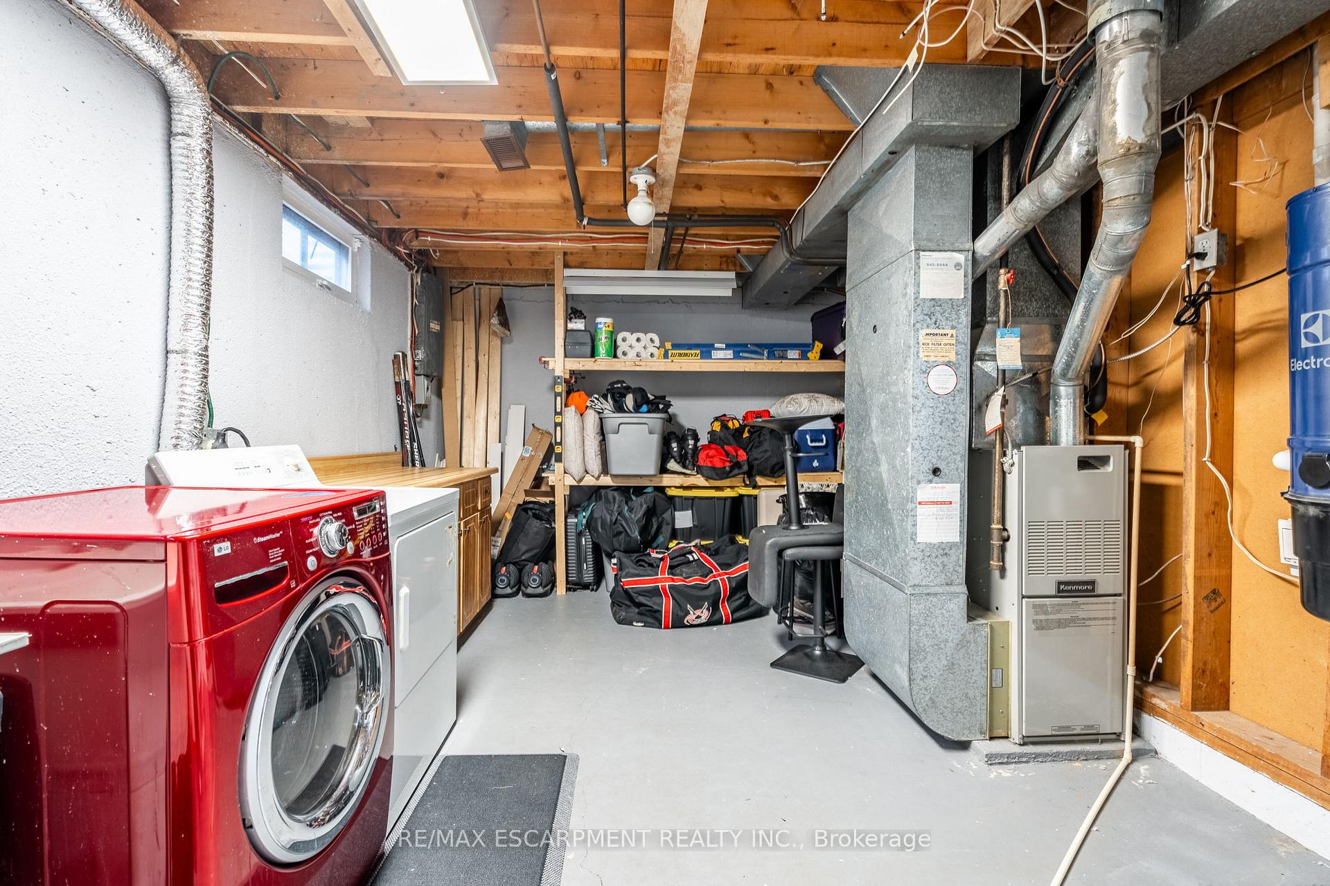 Photo 39 of 15 Elford Crescent, Hamilton, Vincent — HOMEH