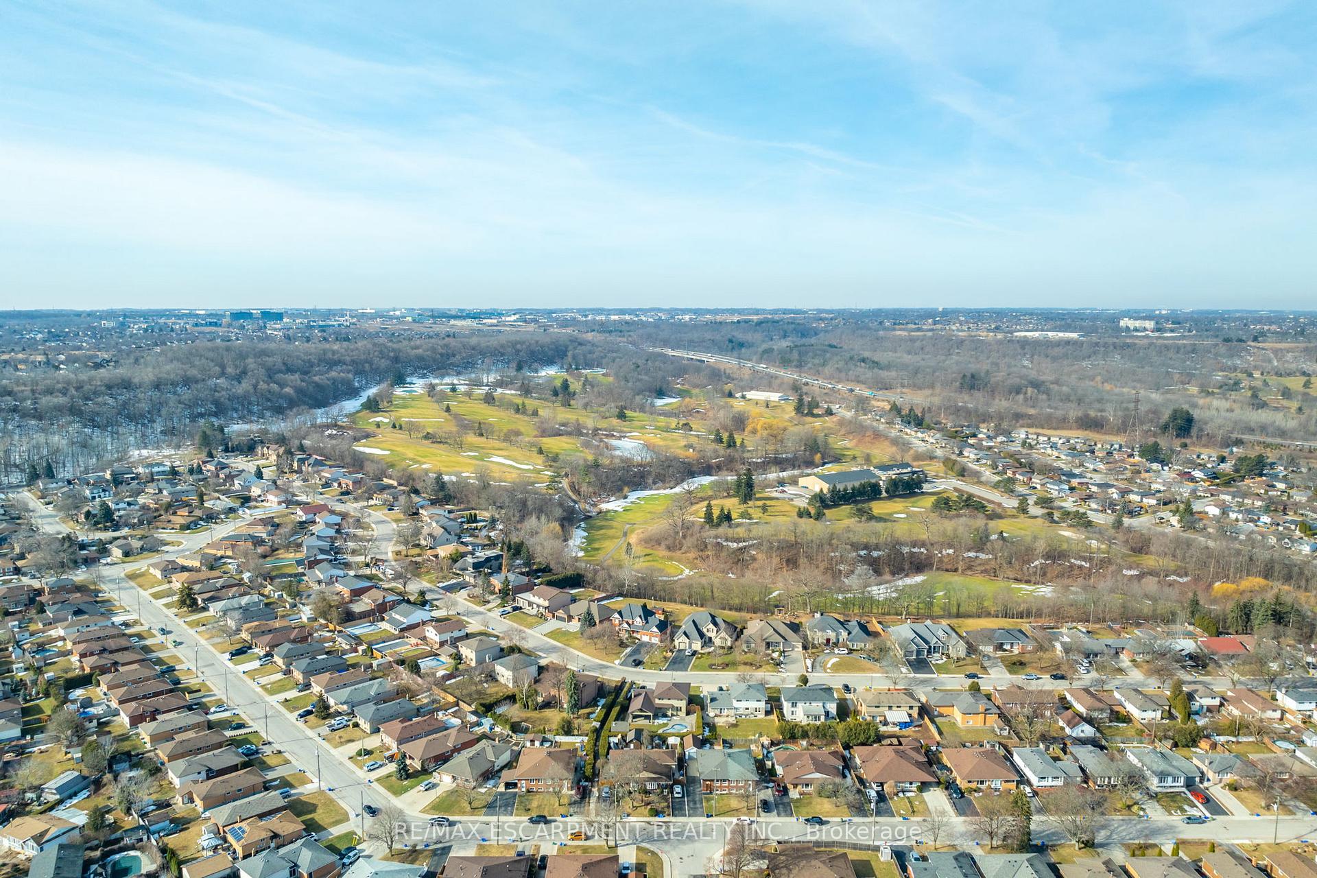 Photo 46 of 15 Elford Crescent, Hamilton, Vincent — HOMEH