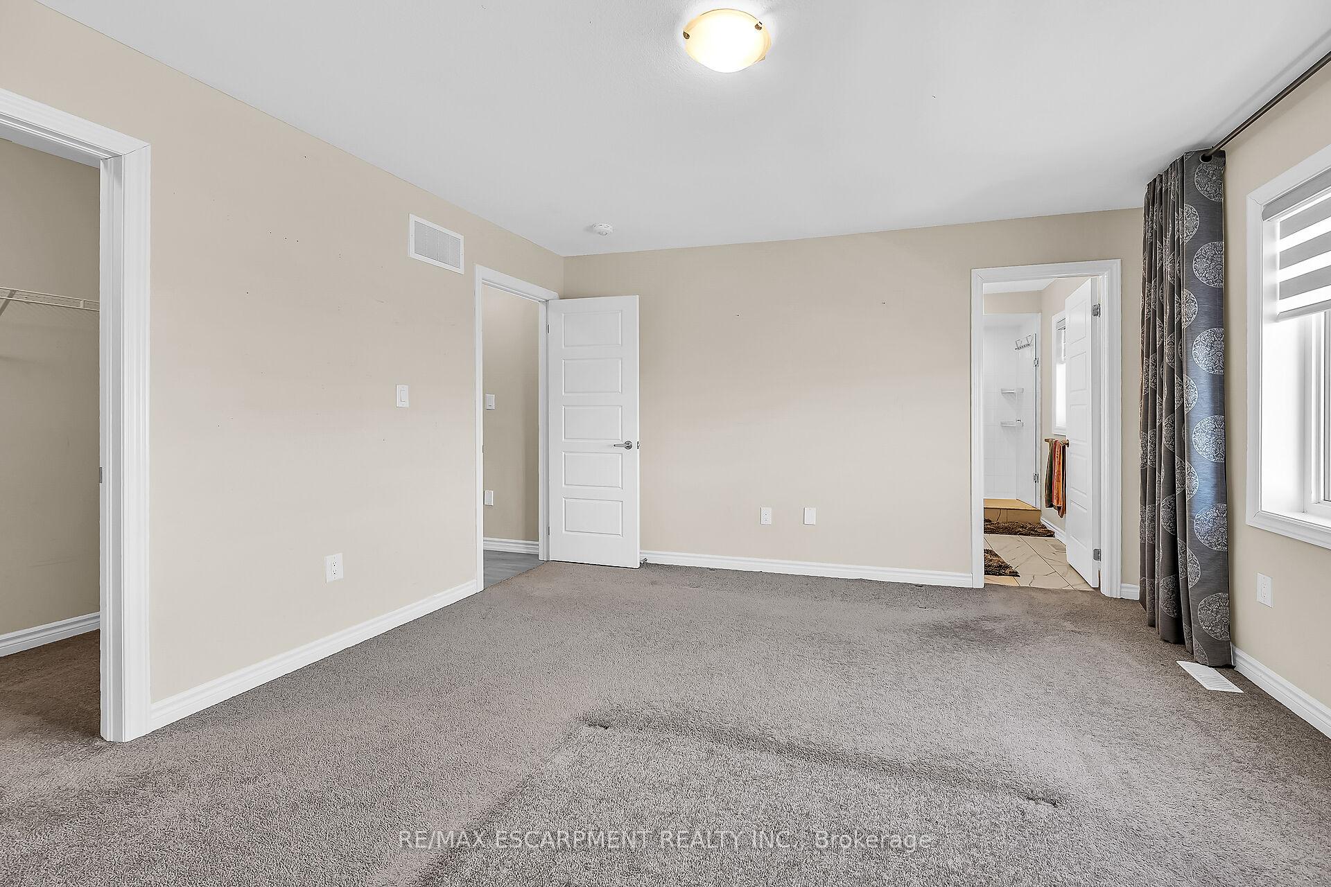Photo 22 of 14 Oaktree Drive, Haldimand — HOMEH