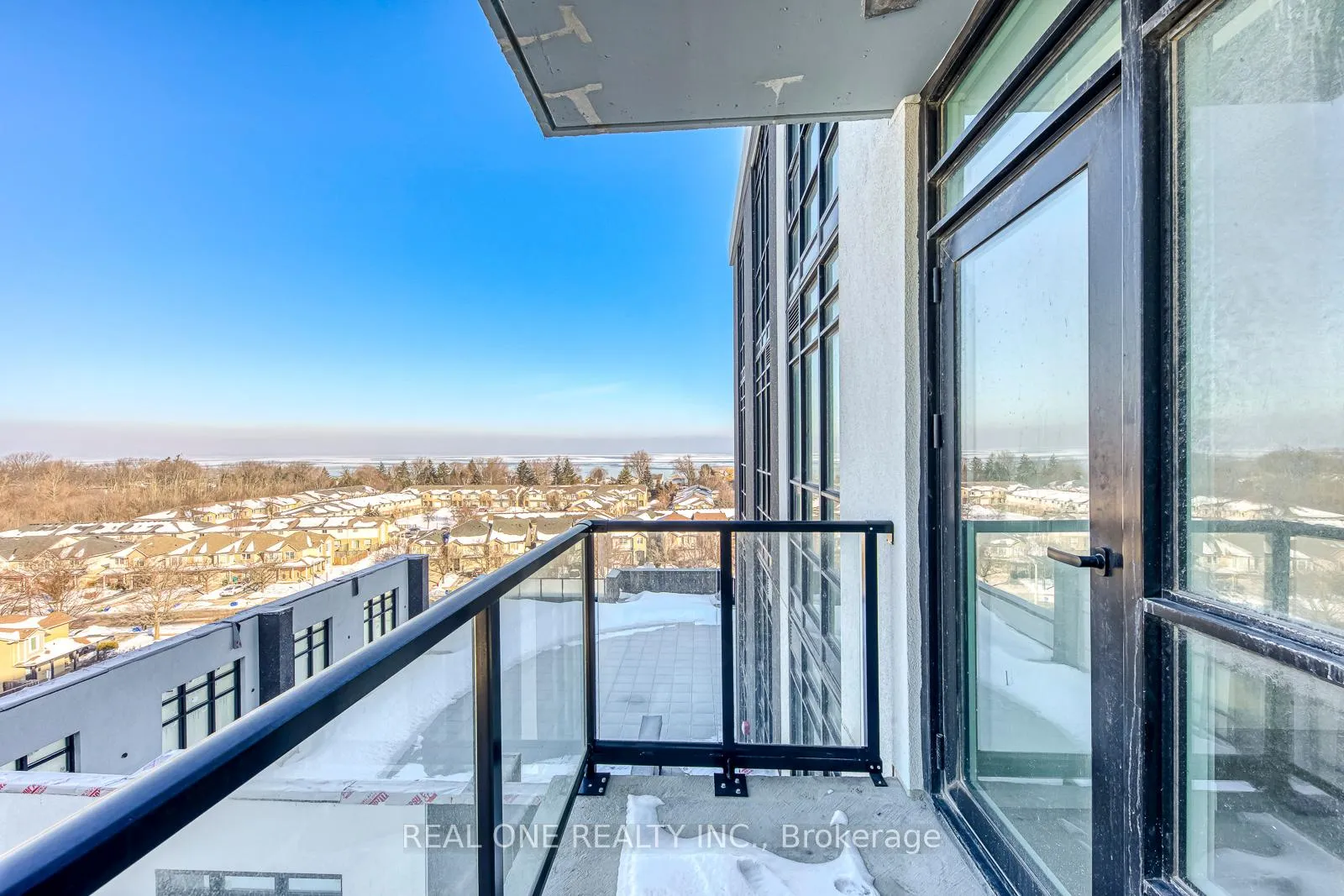 Photo 16 of Unit 806, 461 Green Road, Hamilton, Lakeshore — HOMEH