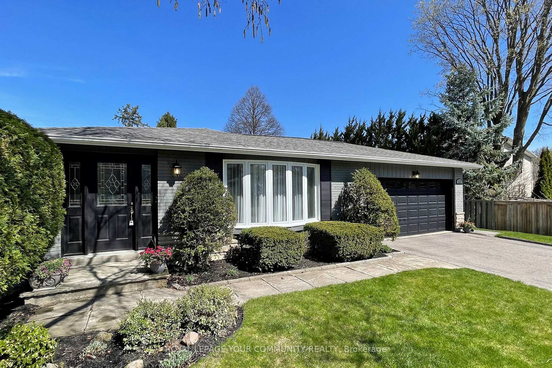 Photo 4 of 52 Colonsay Road, Markham, Royal Orchard — HOMEH