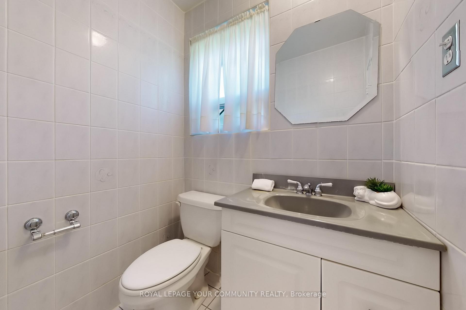 Photo 22 of 52 Colonsay Road, Markham, Royal Orchard — HOMEH