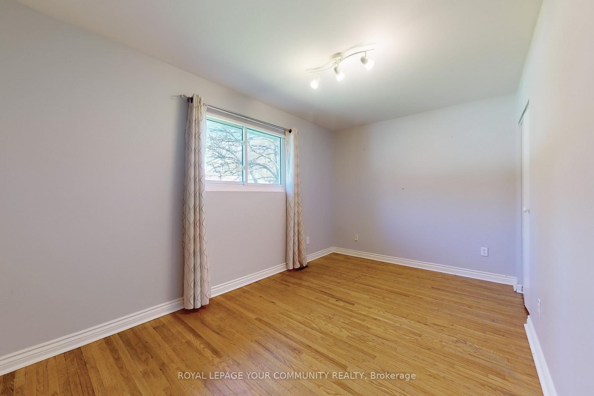 Photo 23 of 52 Colonsay Road, Markham, Royal Orchard — HOMEH