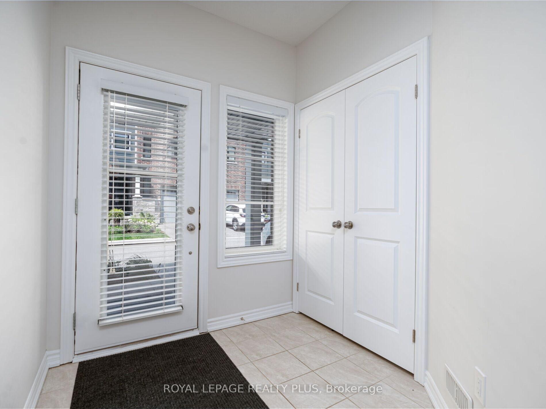 Photo 5 of Unit 26, 219 Dundas Street, Hamilton, Waterdown — HOMEH