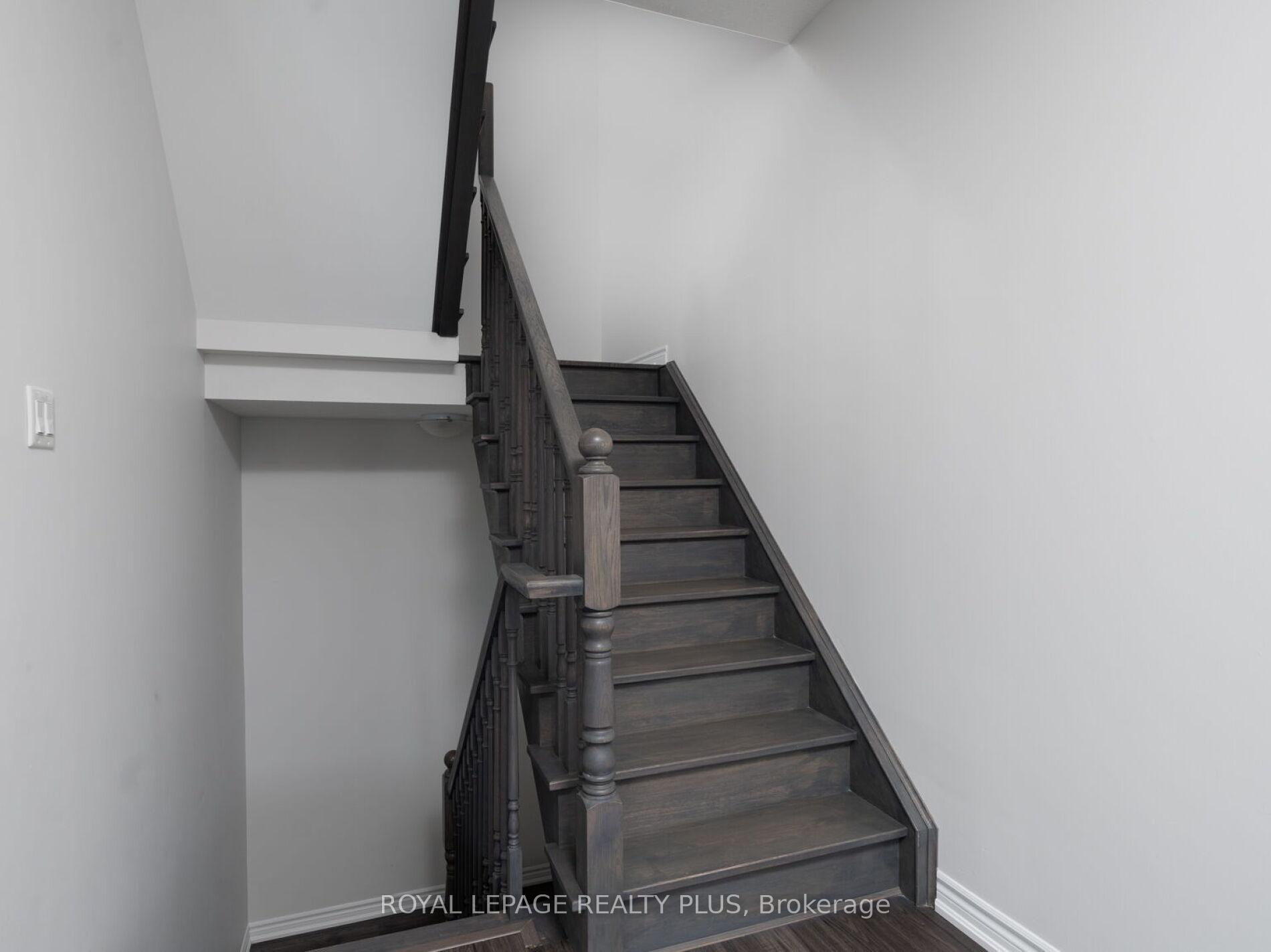 Photo 15 of Unit 26, 219 Dundas Street, Hamilton, Waterdown — HOMEH