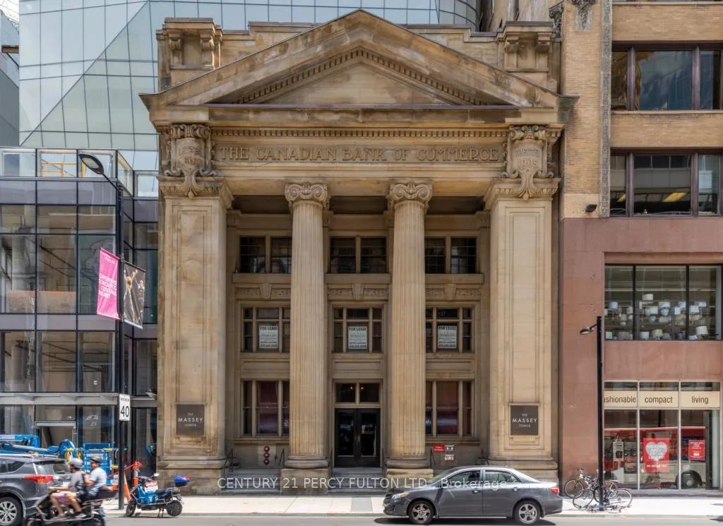 Photo 2 of Unit 1312, 197 Yonge Street, Toronto, Church-Yonge Corridor — HOMEH