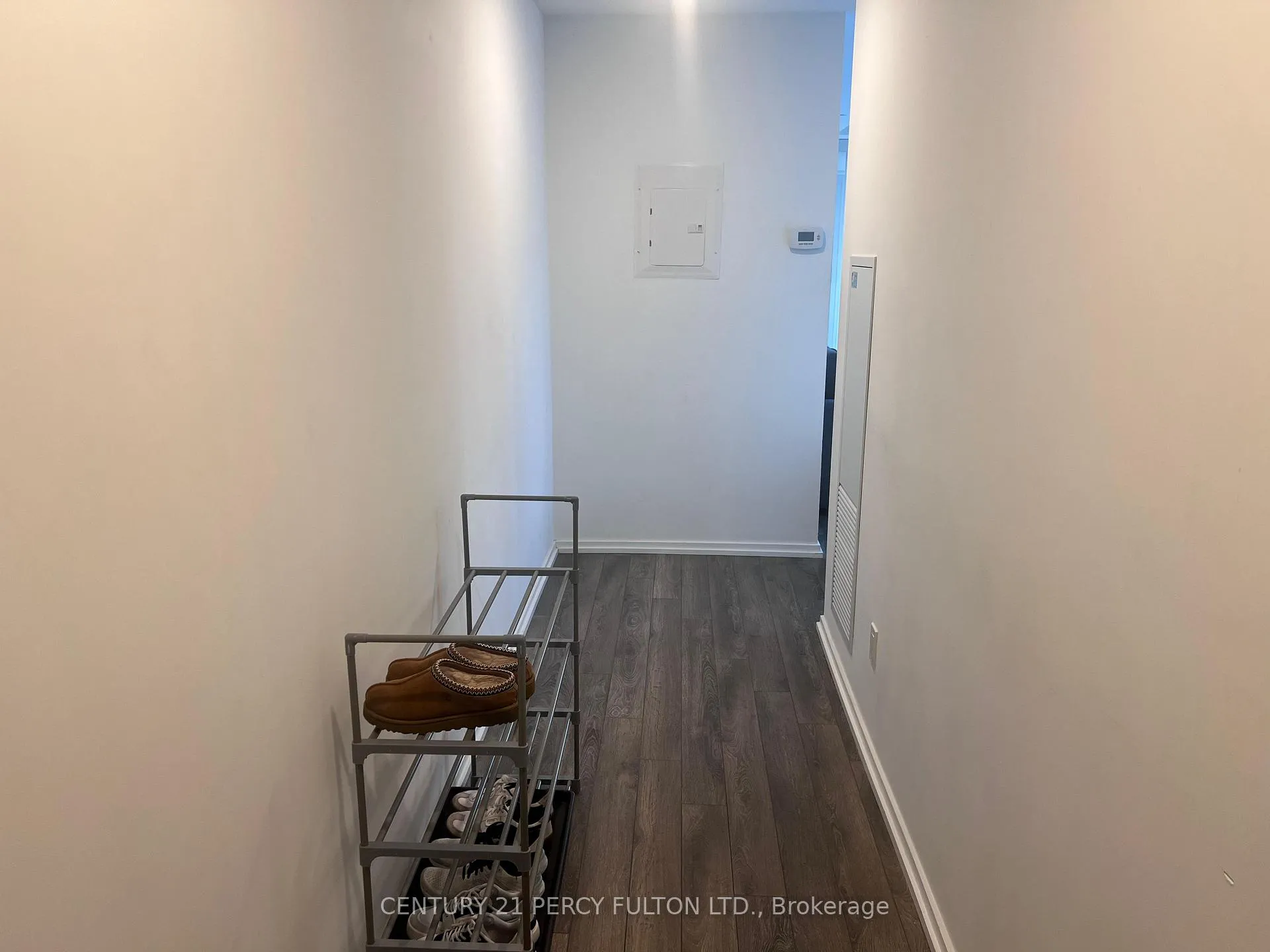 Photo 13 of Unit 1312, 197 Yonge Street, Toronto, Church-Yonge Corridor — HOMEH