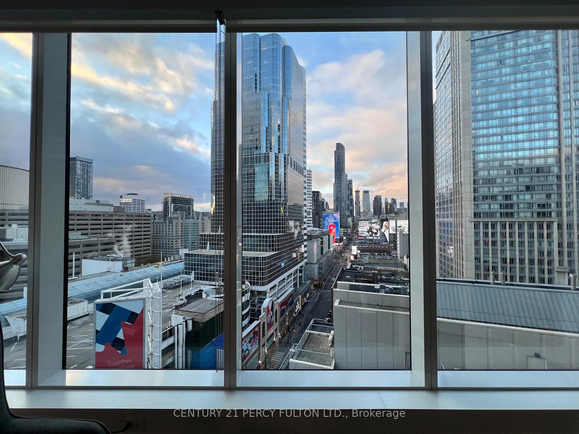 Photo 18 of Unit 1312, 197 Yonge Street, Toronto, Church-Yonge Corridor — HOMEH
