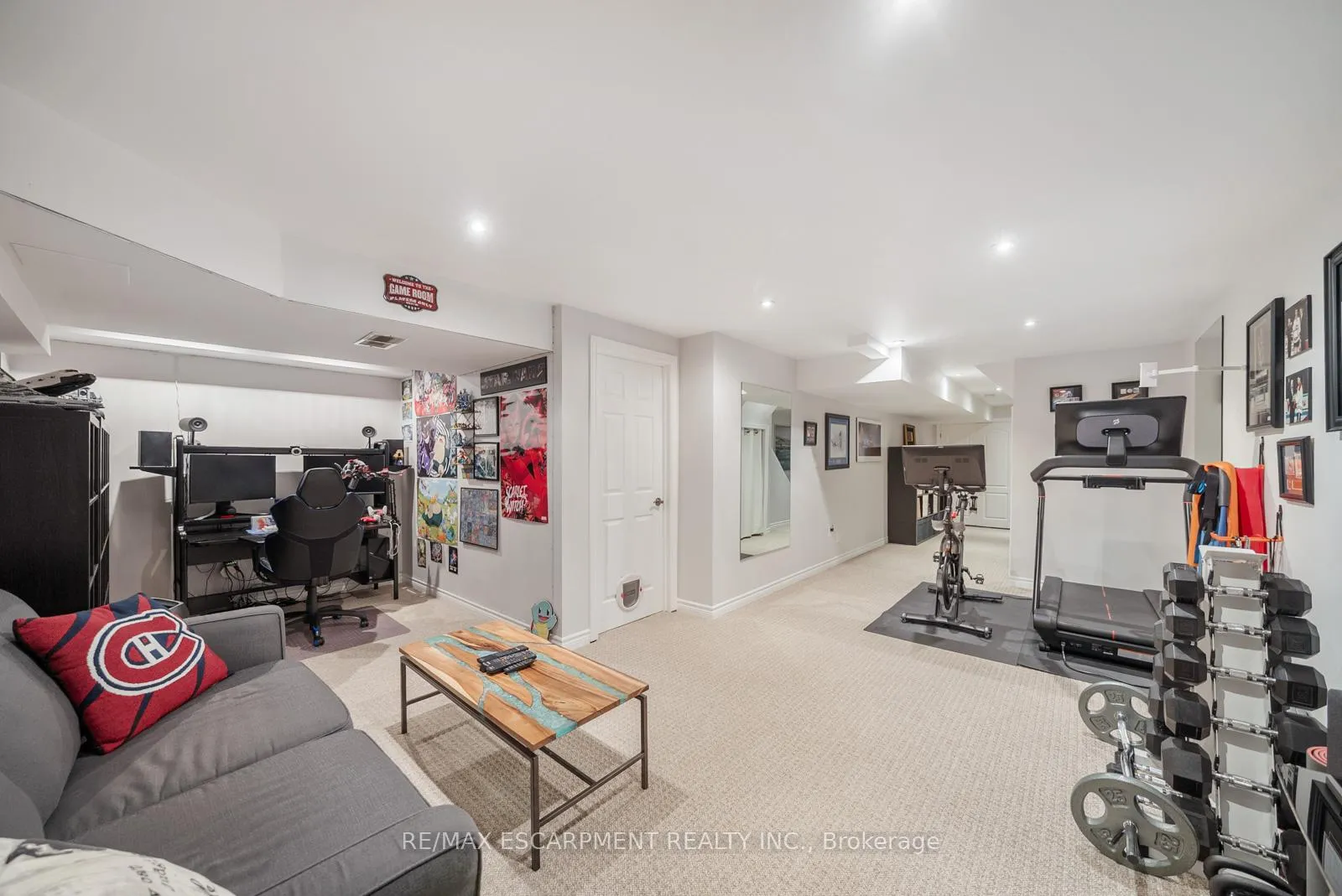 Photo 8 of 16 Olivia Place, Hamilton, Meadowlands — HOMEH