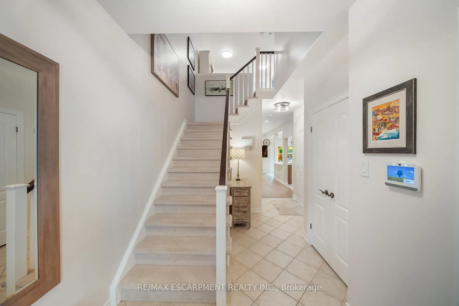 Photo 9 of 16 Olivia Place, Hamilton, Meadowlands — HOMEH