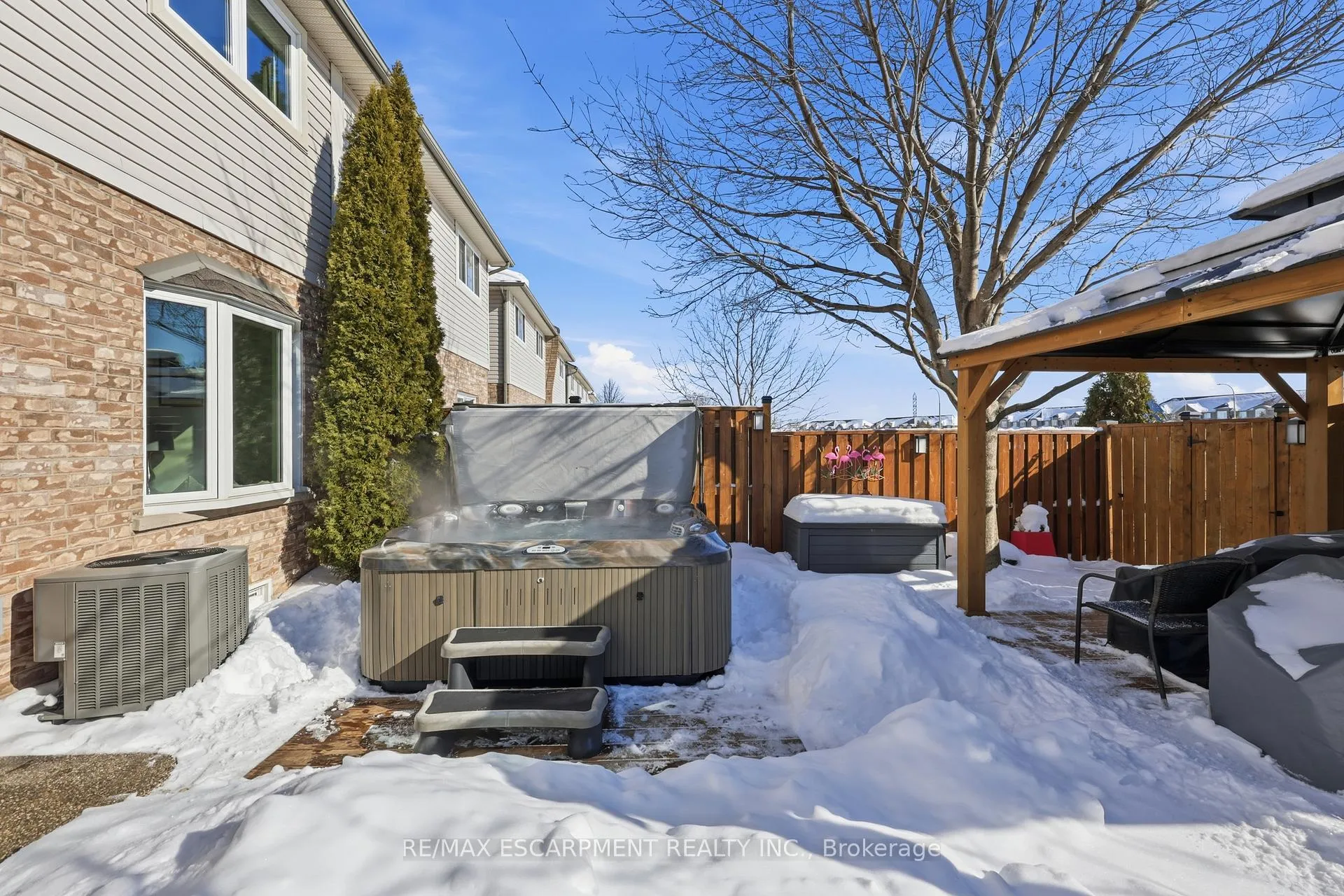 Photo 36 of 16 Olivia Place, Hamilton, Meadowlands — HOMEH