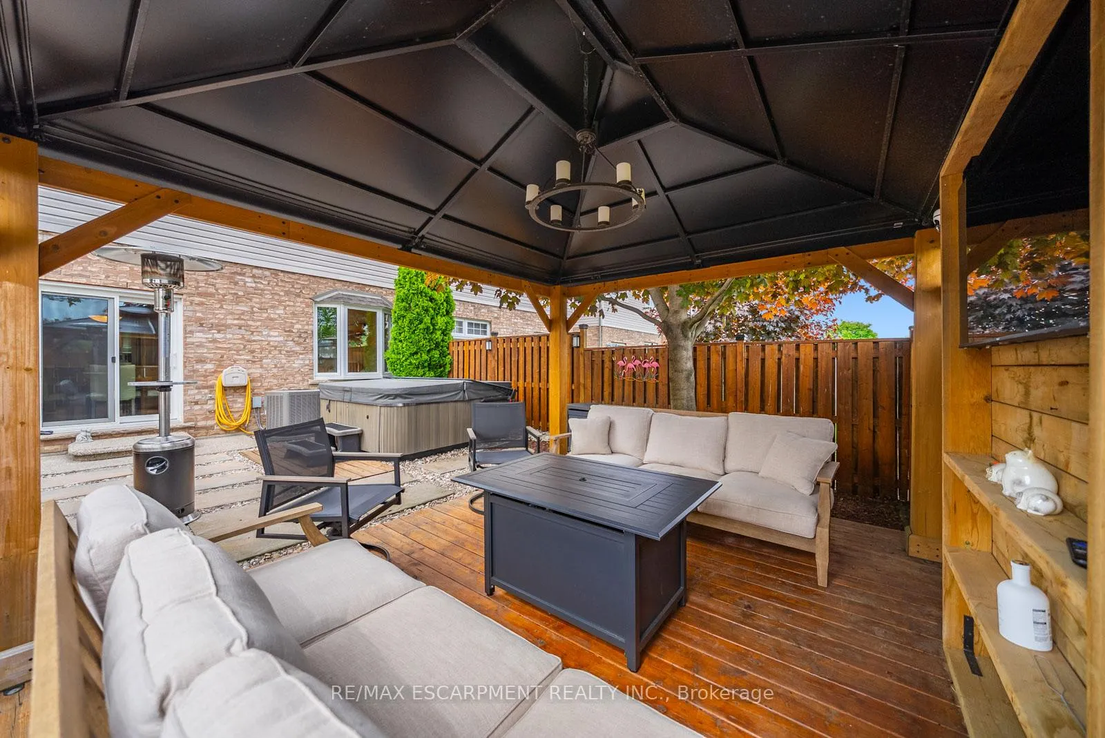 Photo 47 of 16 Olivia Place, Hamilton, Meadowlands — HOMEH