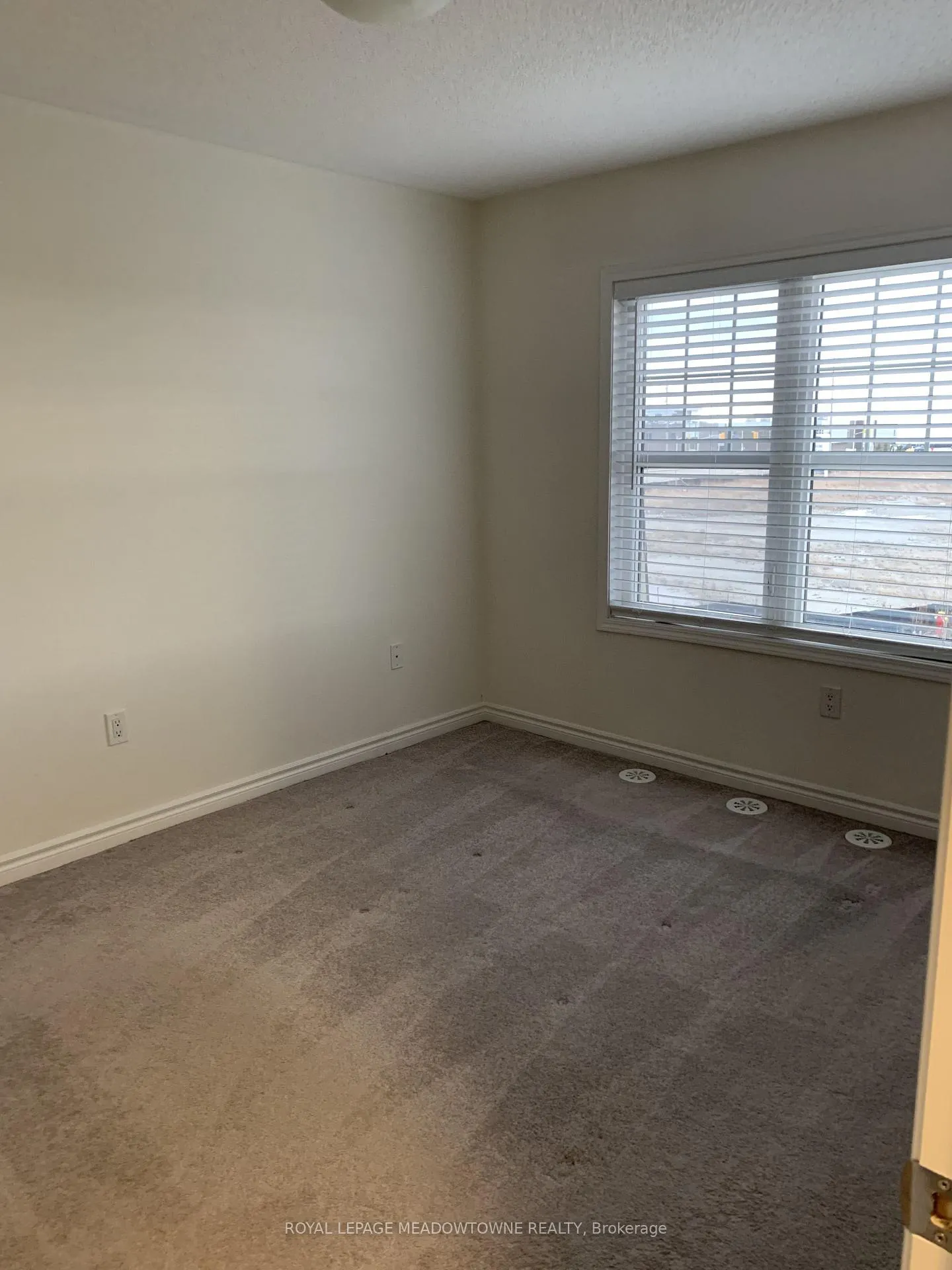 Photo 12 of Unit 153, 1000 Asleton Boulevard, Milton, Willmott — HOMEH