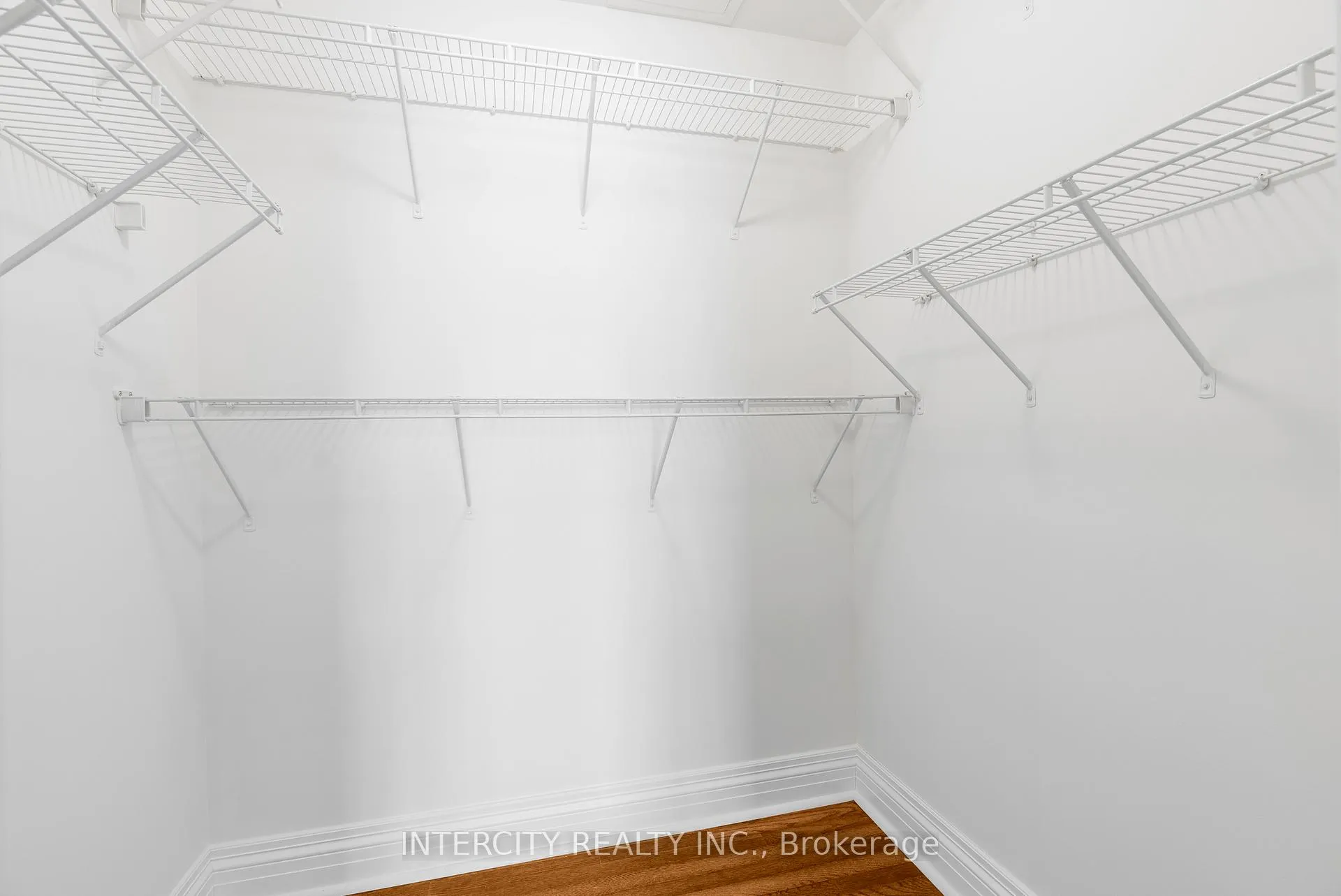 Photo 17 of Unit 607, 1 Cordoba Drive, Vaughan, Lakeview Estates — HOMEH