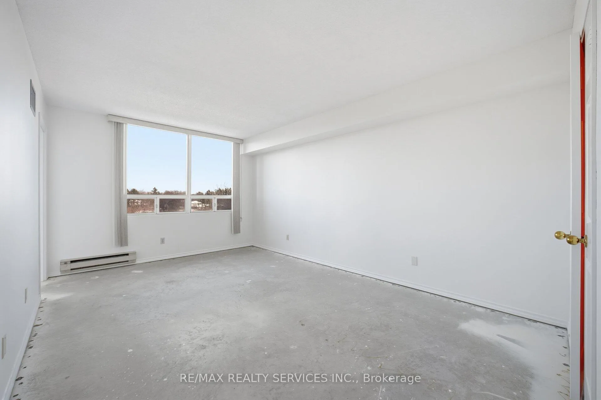 Photo 20 of Unit 302, 320 Mill Street S, Brampton, Brampton South — HOMEH