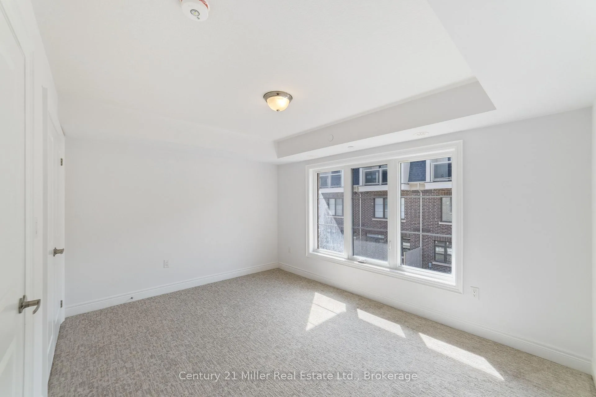 Photo 20 of Unit 56, 2150 Trafalgar Road, Oakville, River Oaks — HOMEH