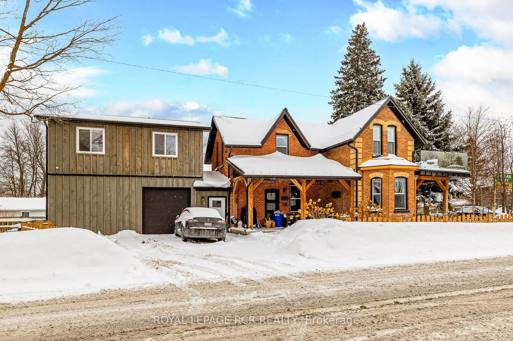 Photo 1 of 302 Main Street E, Shelburne — HOMEH