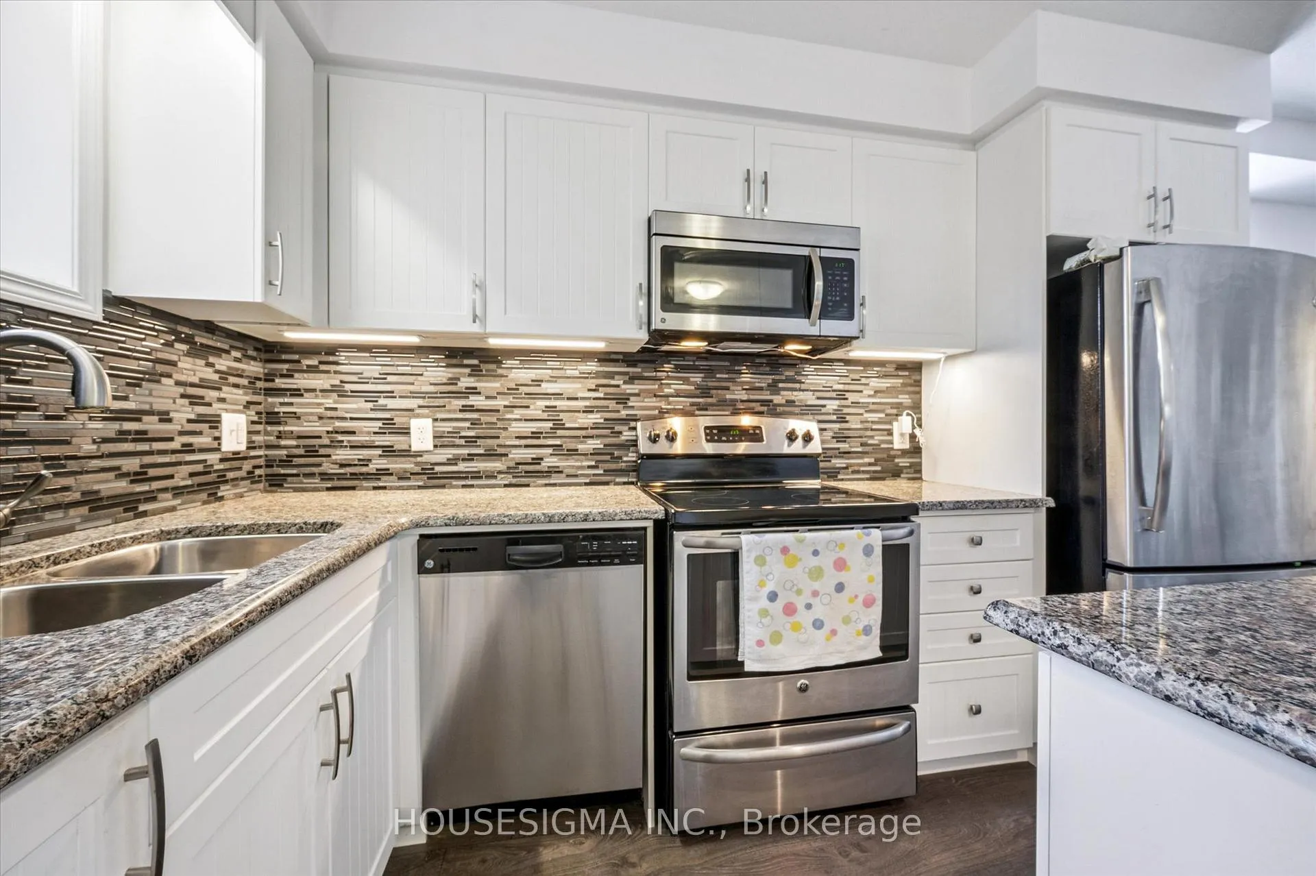 Photo 7 of Unit 1A, 388 Old Huron Road, Kitchener — HOMEH