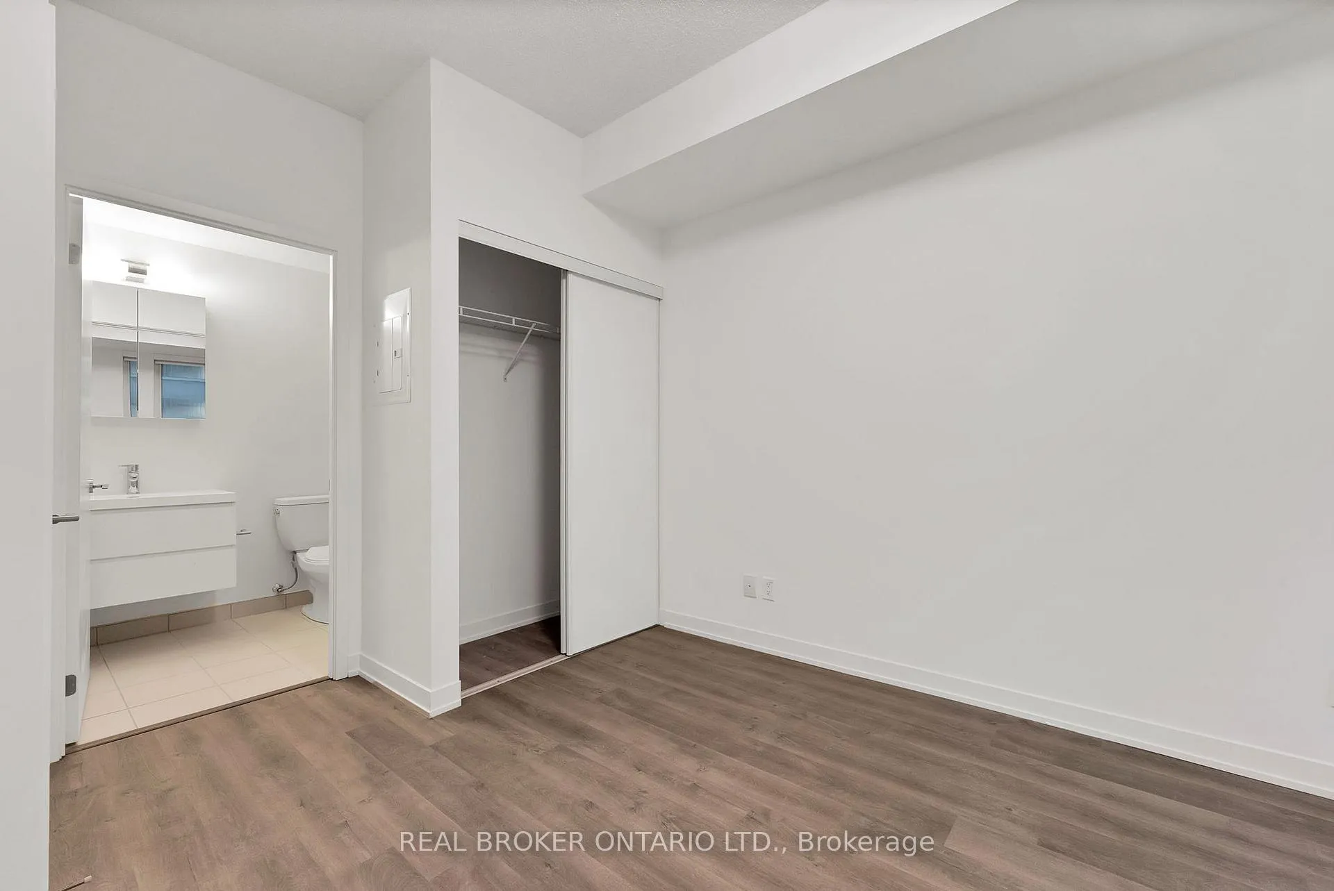 Photo 21 of Unit 414C, 38 Simcoe Promenade, Markham, Unionville — HOMEH