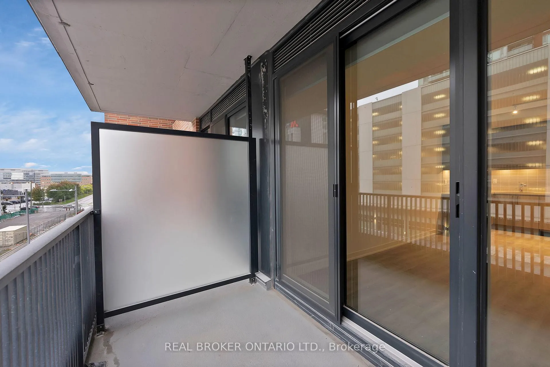Photo 23 of Unit 414C, 38 Simcoe Promenade, Markham, Unionville — HOMEH