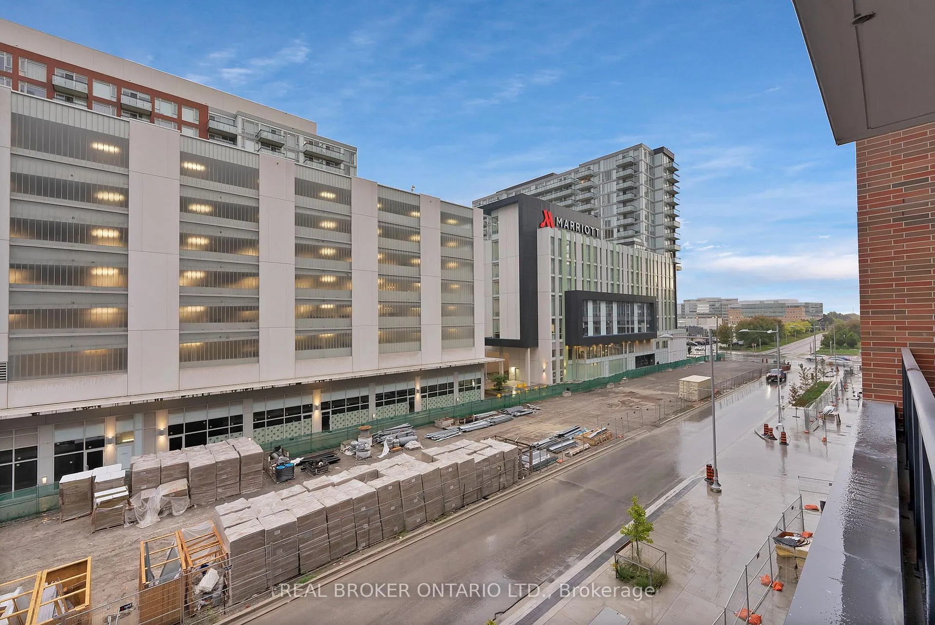 Photo 25 of Unit 414C, 38 Simcoe Promenade, Markham, Unionville — HOMEH