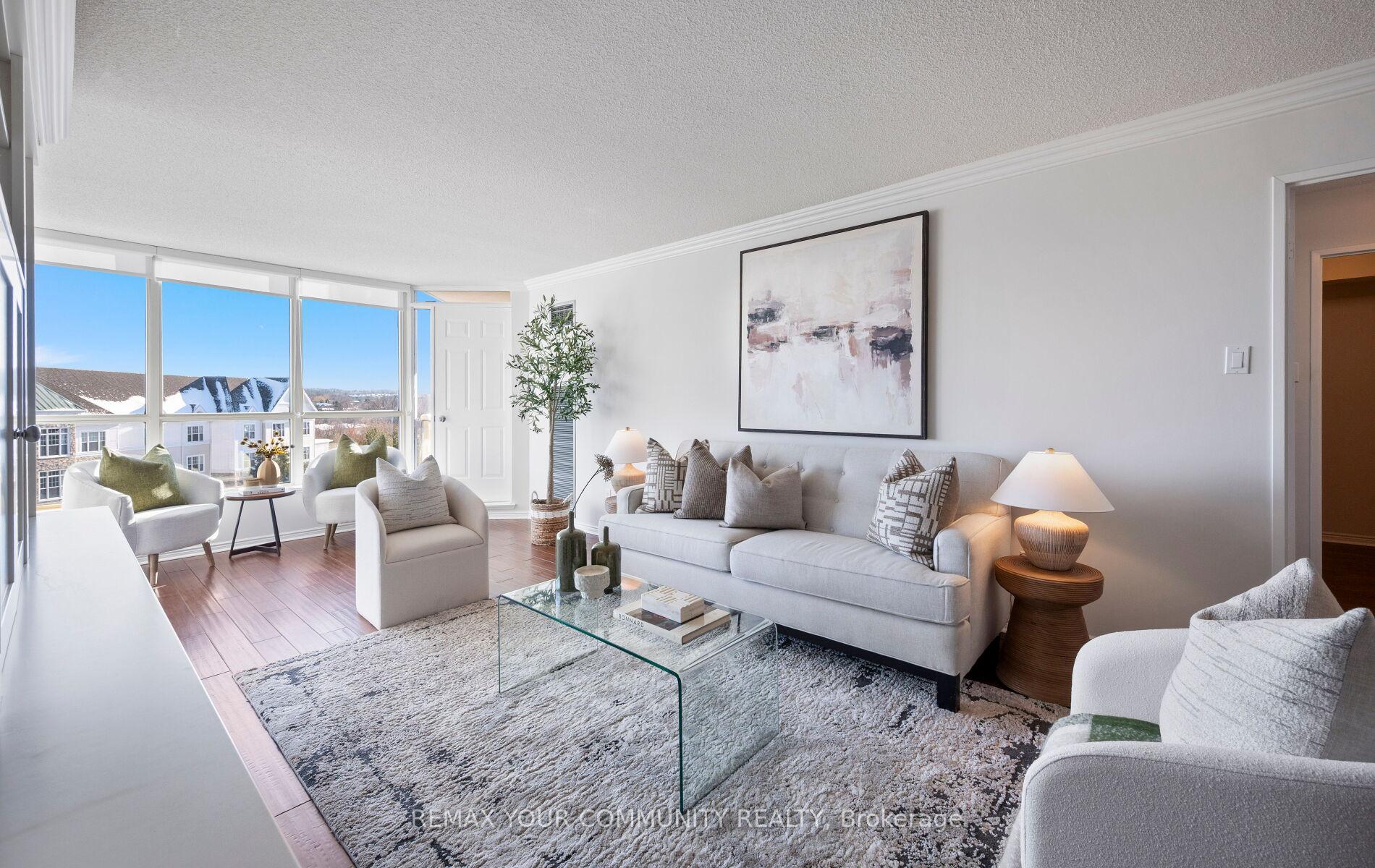 Photo 10 of Unit 606, 14924 Yonge Street, Aurora, Aurora Highlands — HOMEH