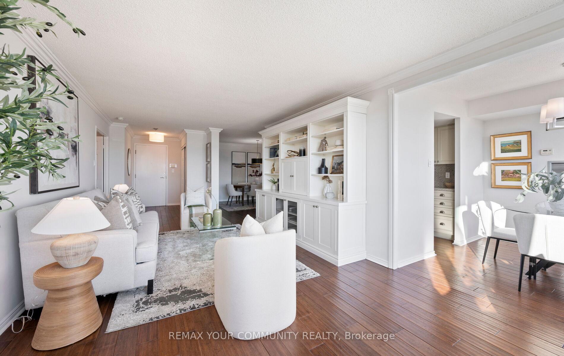 Photo 12 of Unit 606, 14924 Yonge Street, Aurora, Aurora Highlands — HOMEH