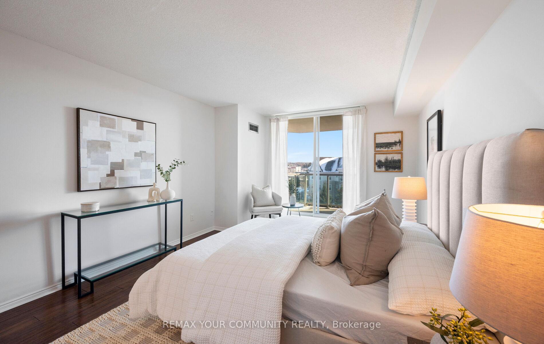 Photo 22 of Unit 606, 14924 Yonge Street, Aurora, Aurora Highlands — HOMEH