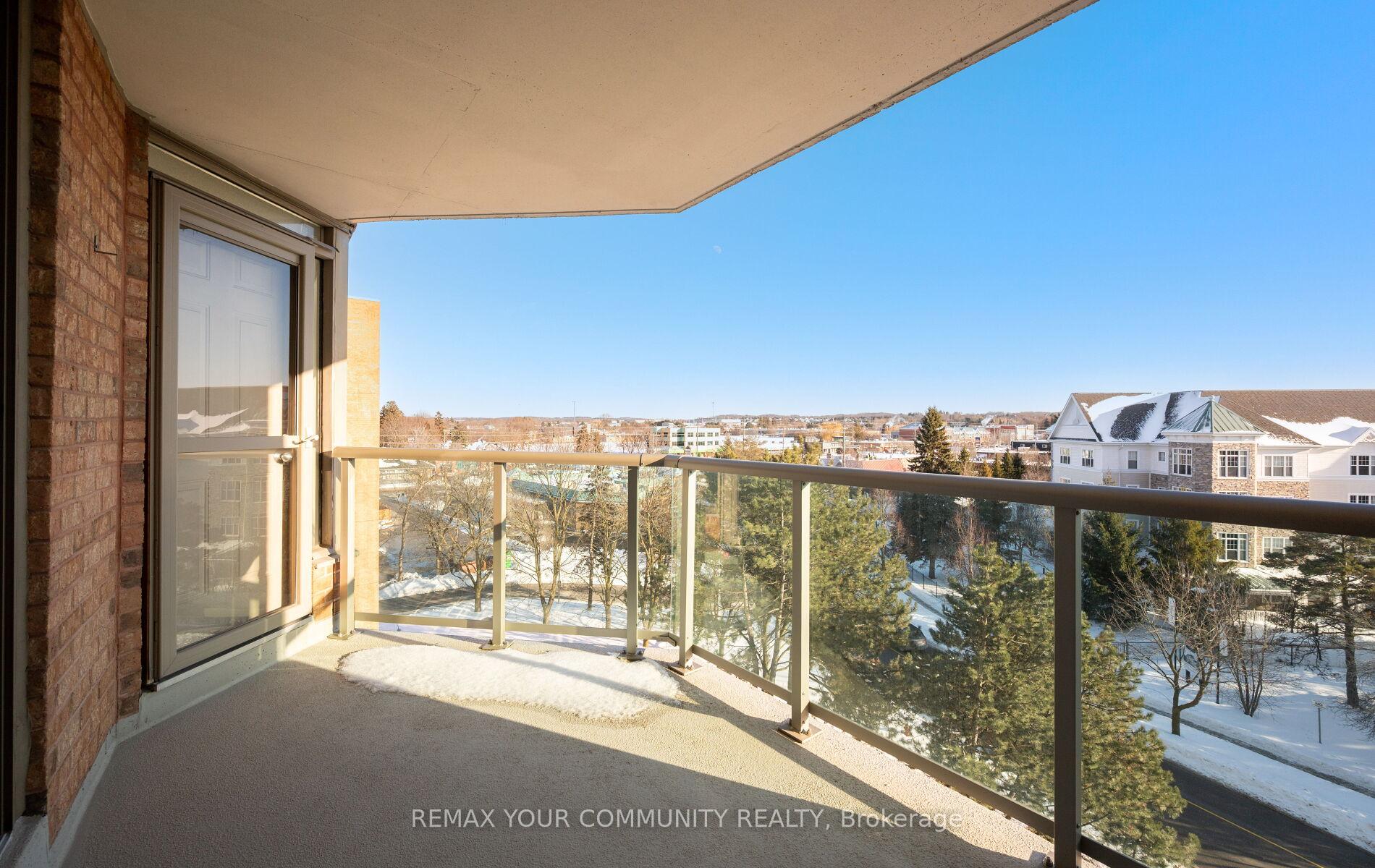 Photo 33 of Unit 606, 14924 Yonge Street, Aurora, Aurora Highlands — HOMEH