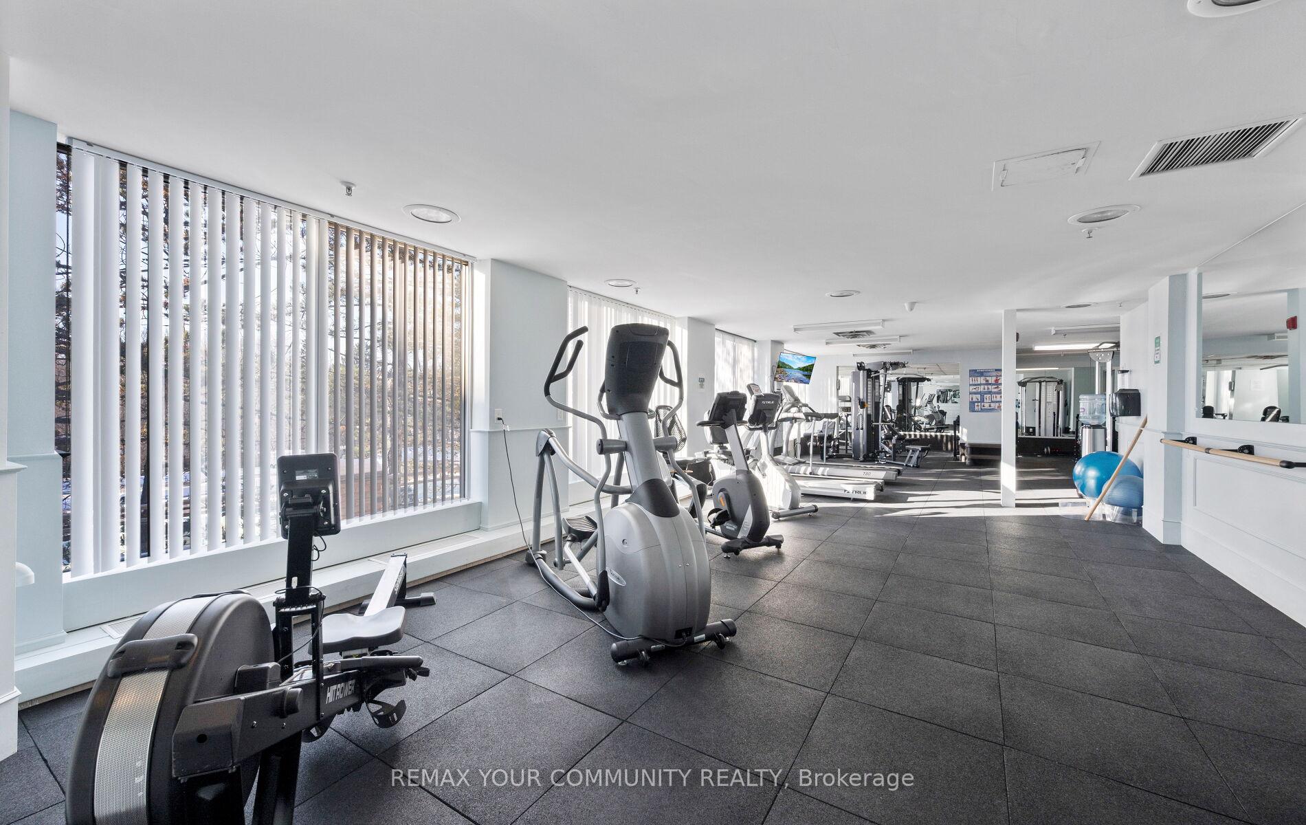 Photo 40 of Unit 606, 14924 Yonge Street, Aurora, Aurora Highlands — HOMEH
