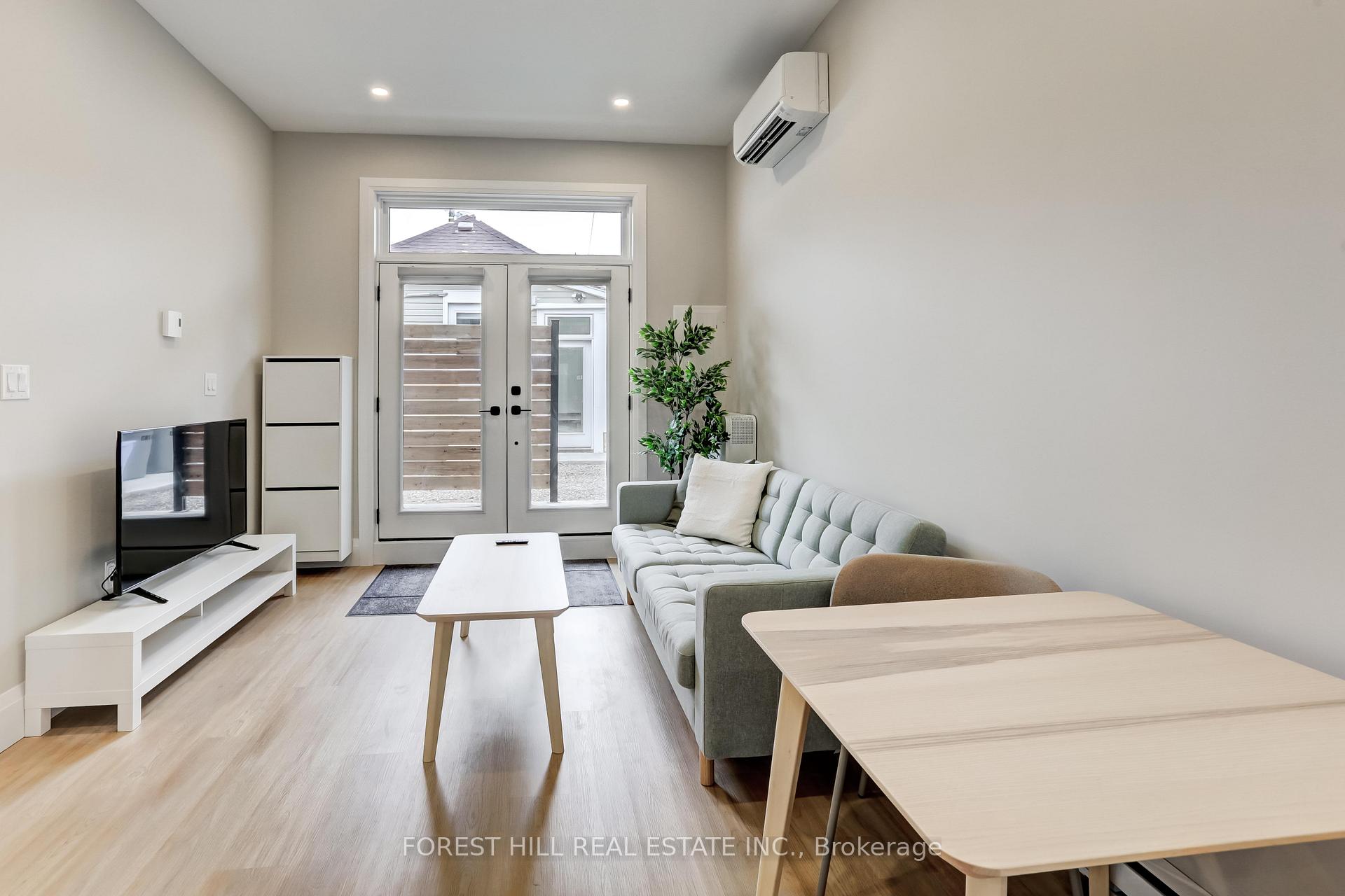 Photo 7 of Unit R, 203 Weir Street, Hamilton, Homeside — HOMEH